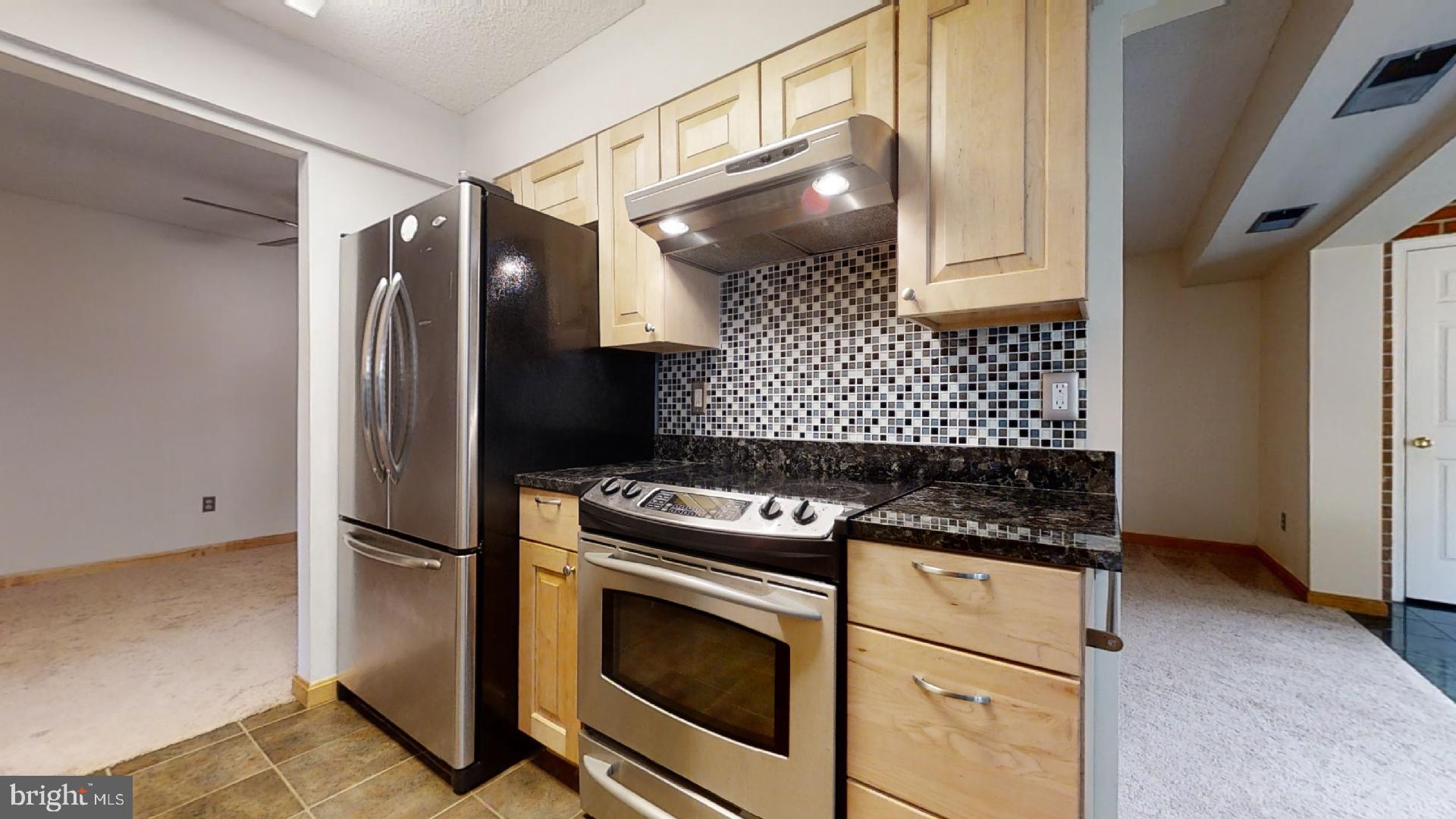 OAKTON - Residential Lease