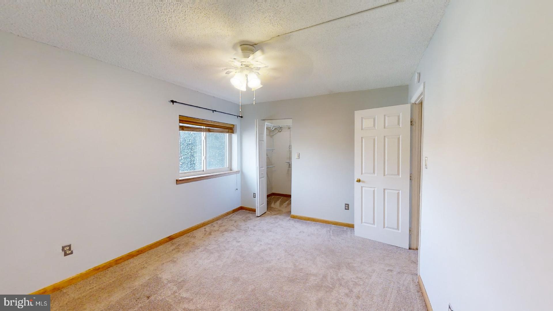 OAKTON - Residential Lease