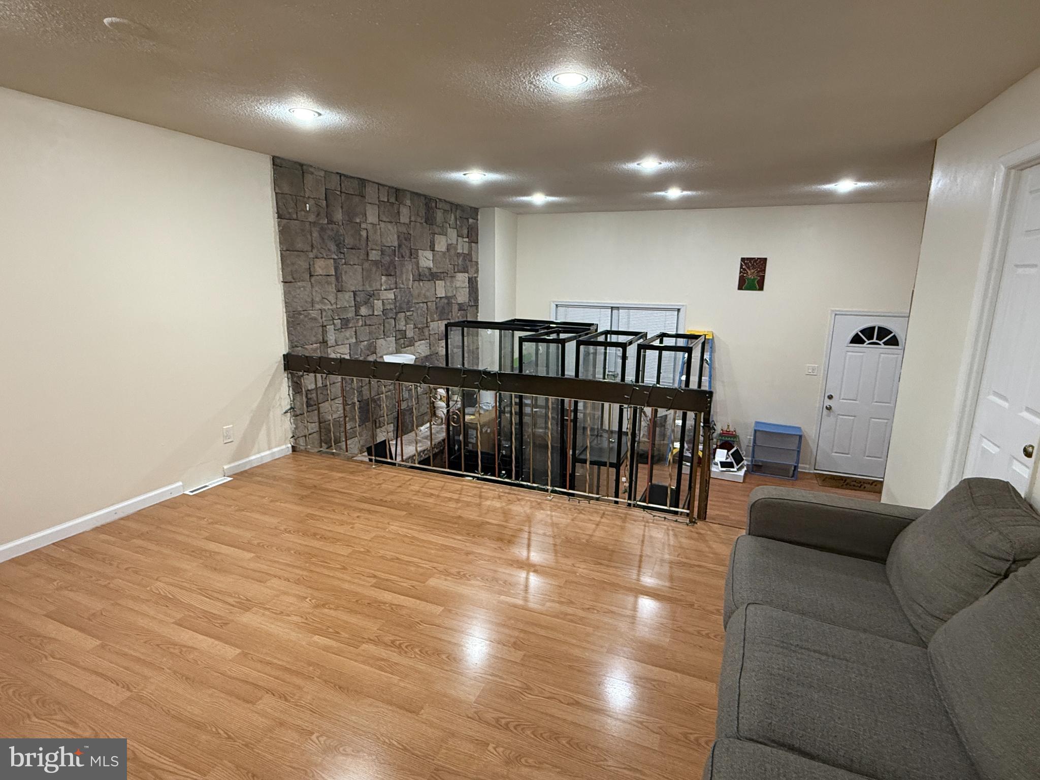 COVES - Residential Lease