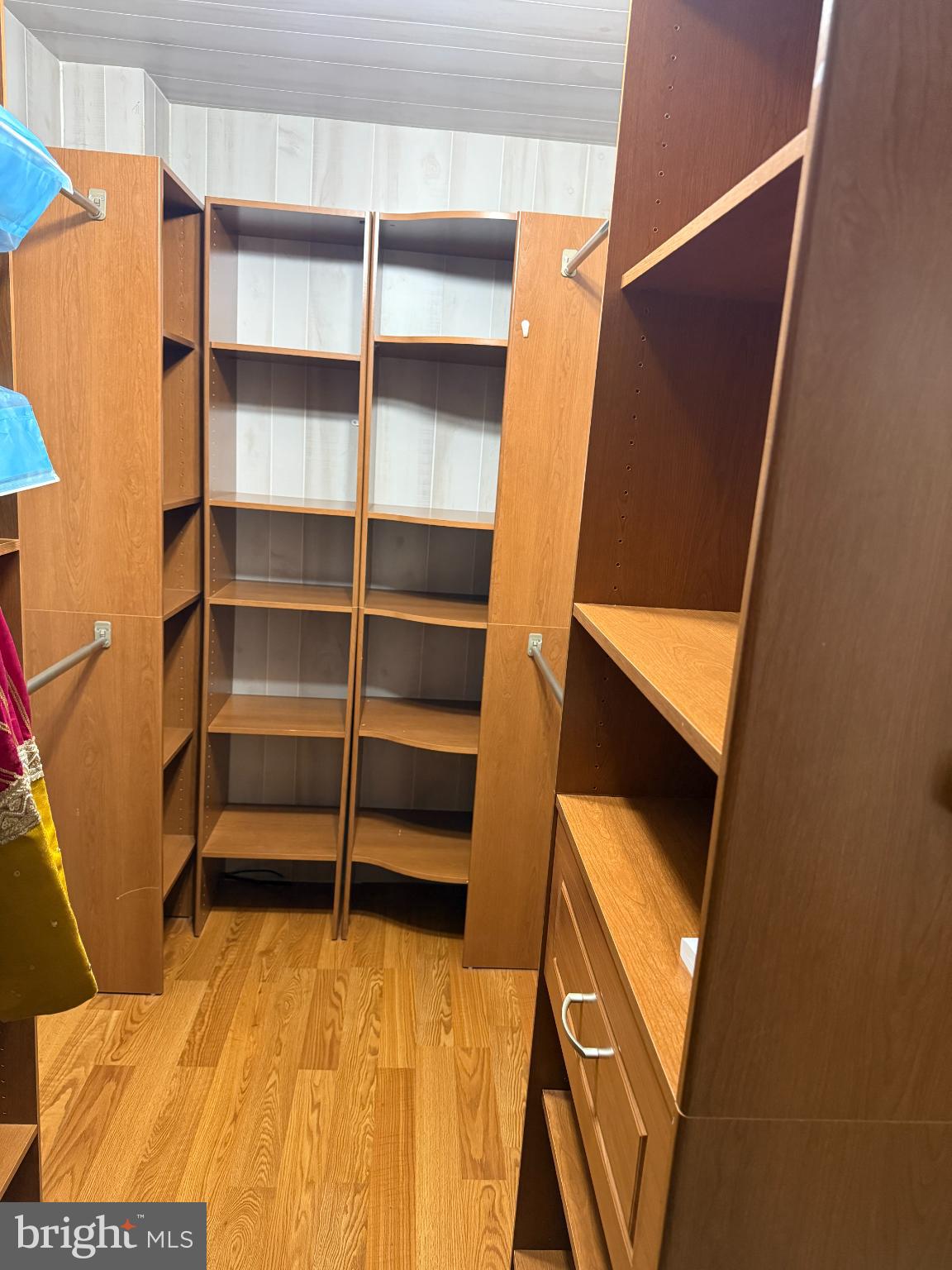 COVES - Residential Lease