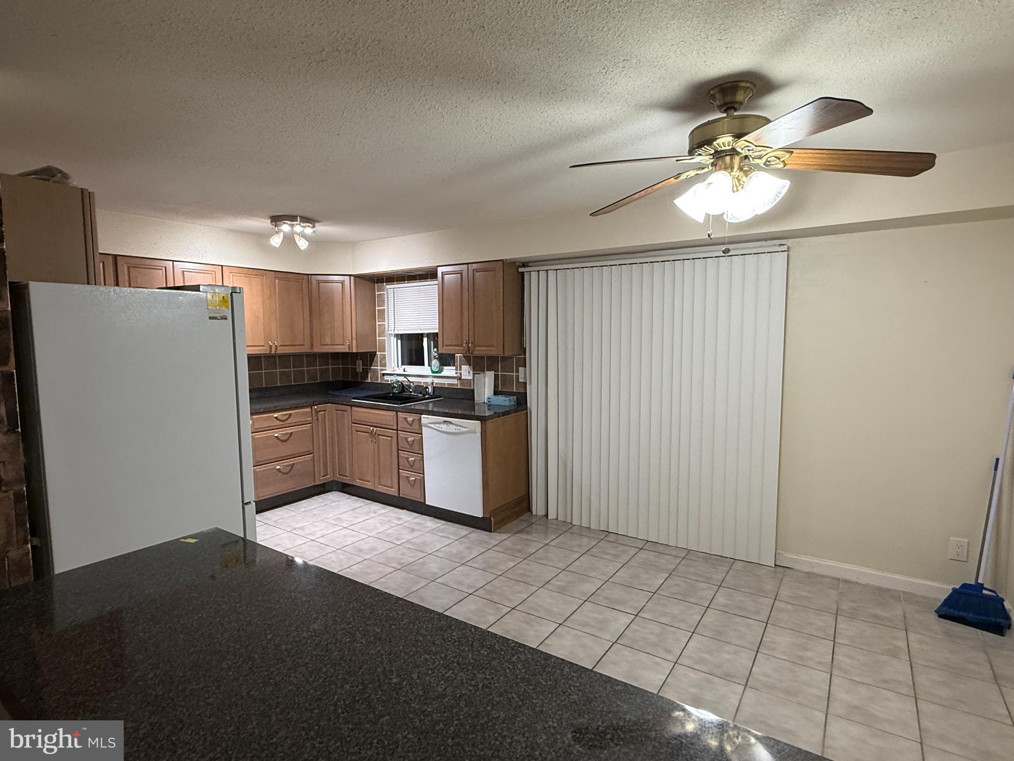 COVES - Residential Lease