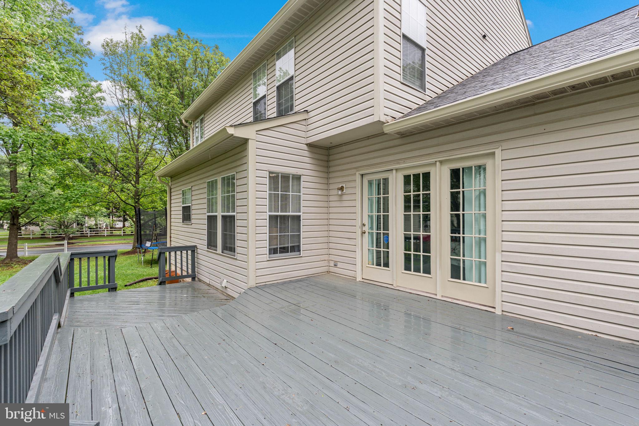 VILLAGE OF CLOPPERS MILL - Residential Lease