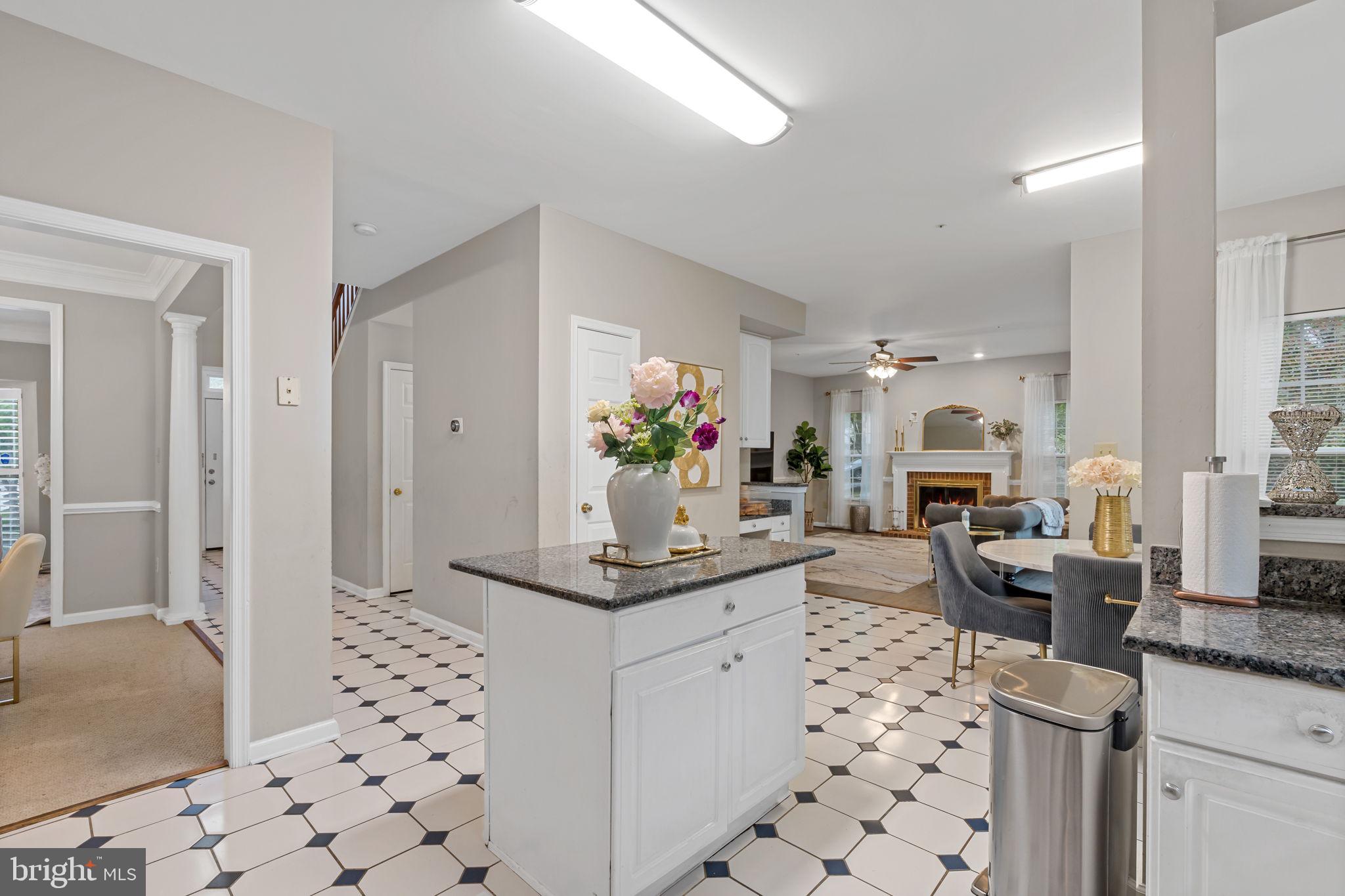 VILLAGE OF CLOPPERS MILL - Residential Lease