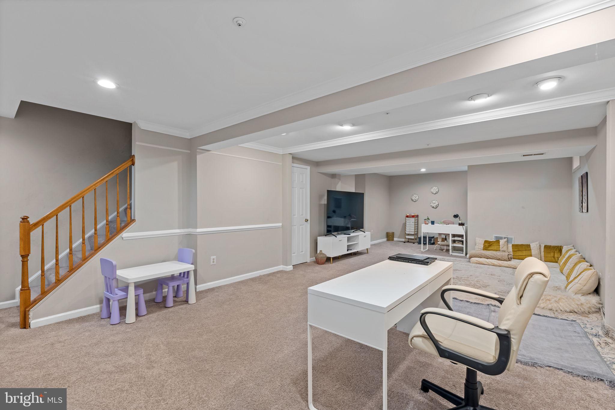 VILLAGE OF CLOPPERS MILL - Residential Lease