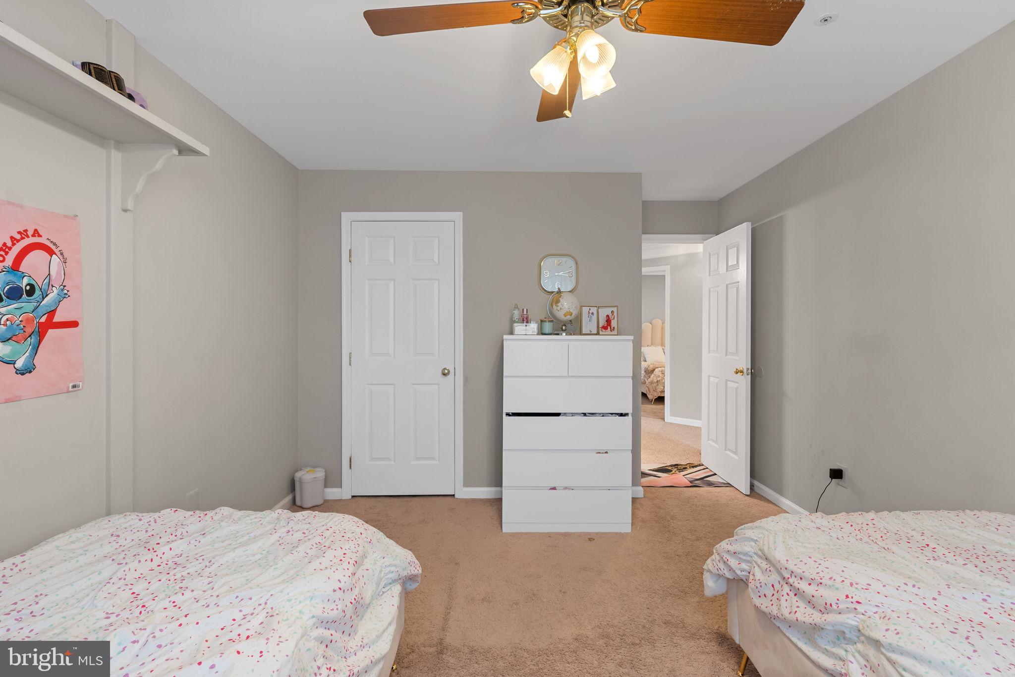 VILLAGE OF CLOPPERS MILL - Residential Lease