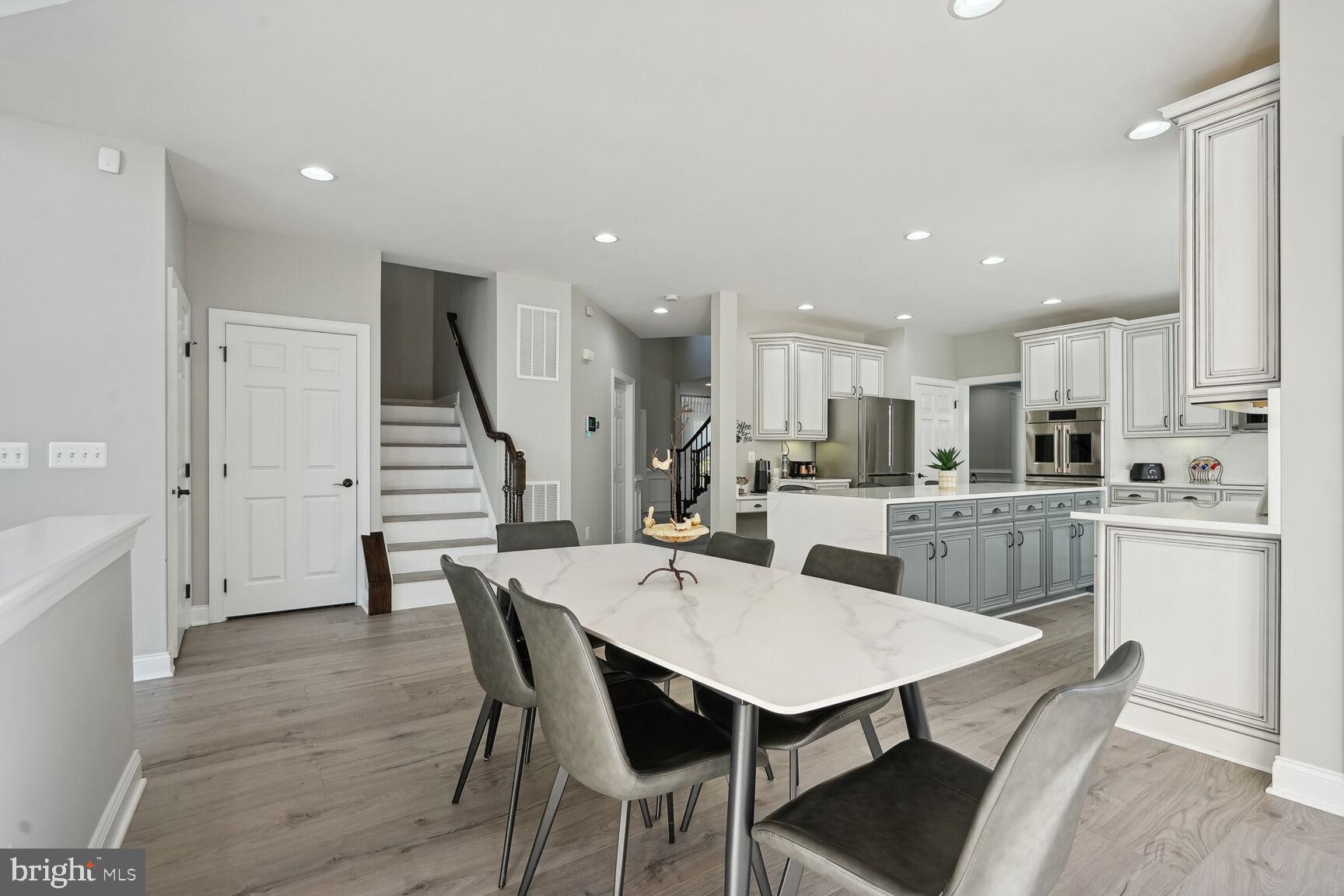 DOMINION VALLEY - Residential