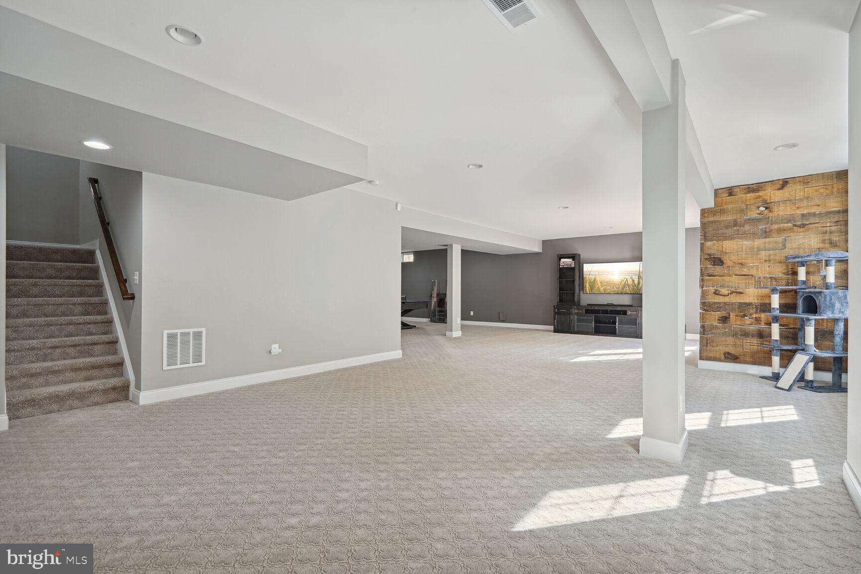 DOMINION VALLEY - Residential