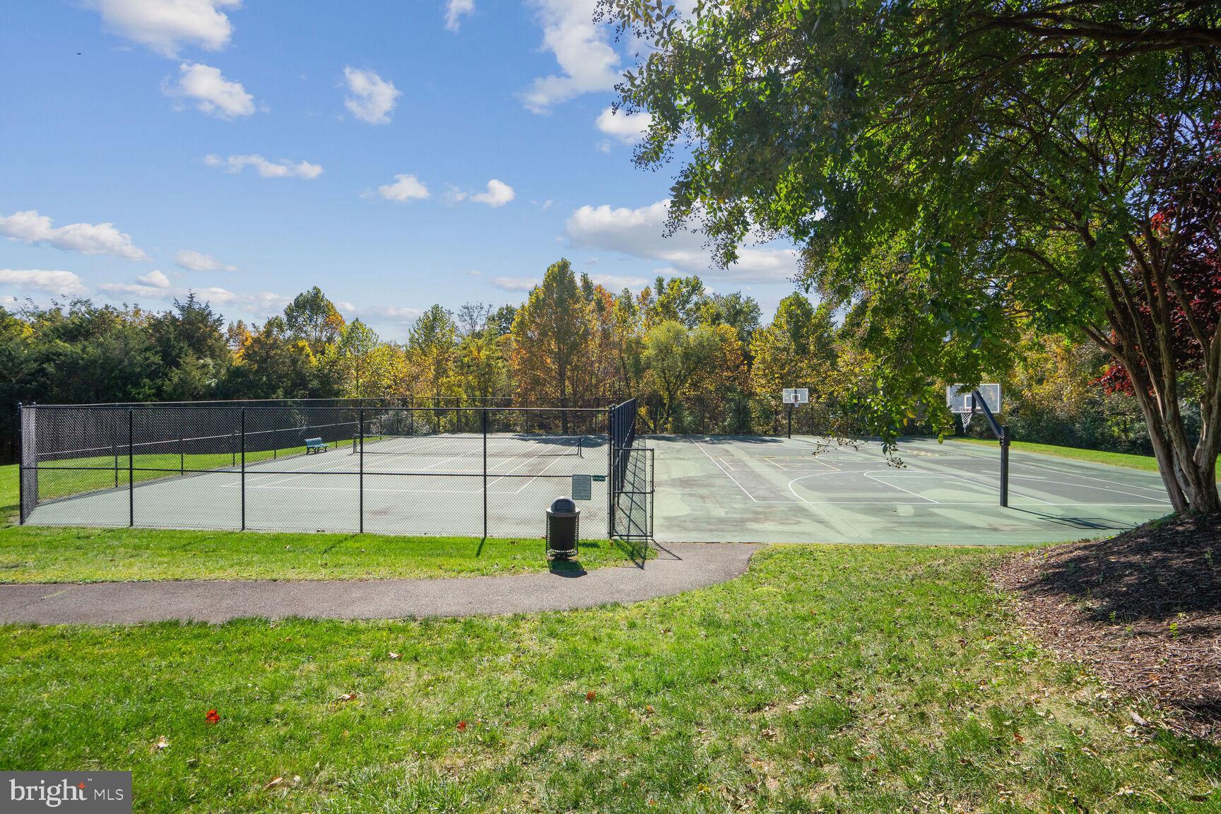 DOMINION VALLEY - Residential