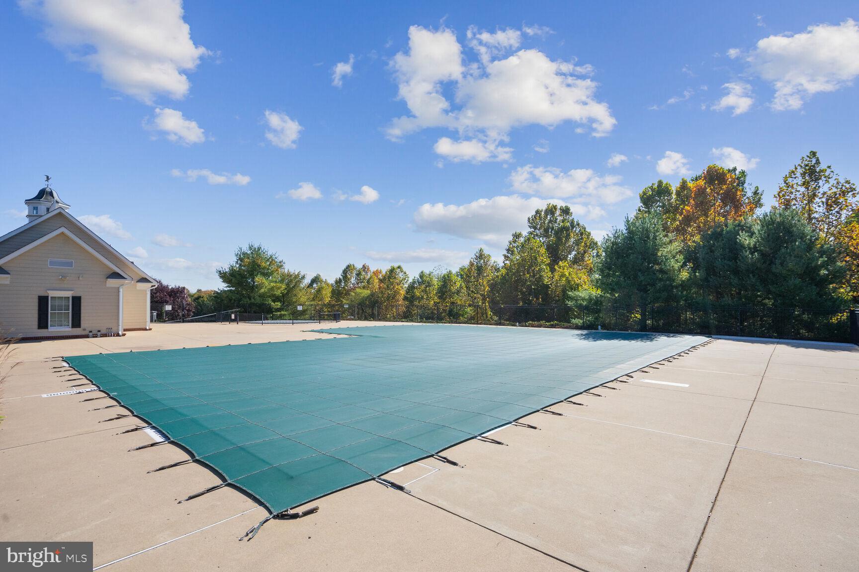 DOMINION VALLEY - Residential