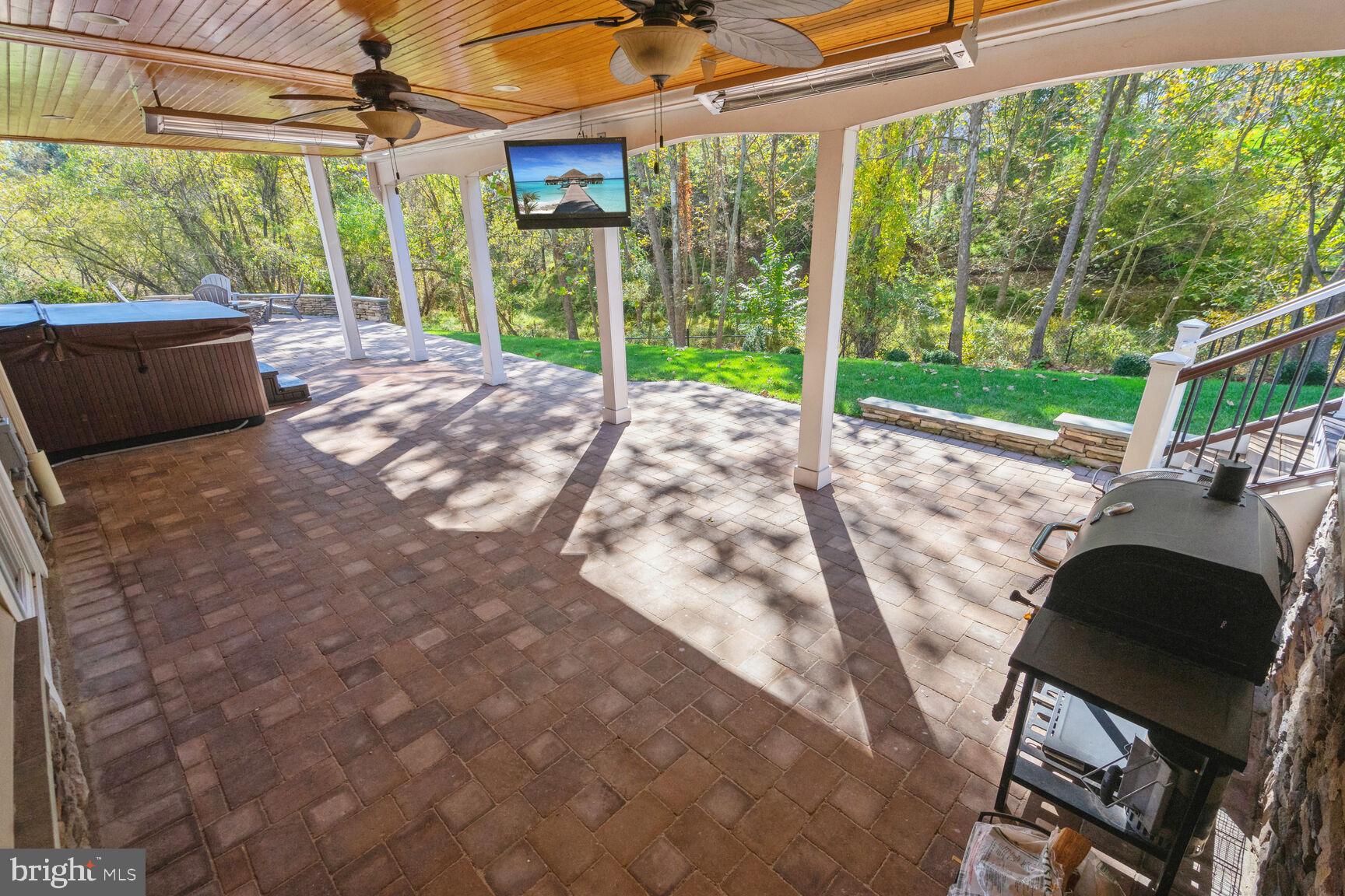 DOMINION VALLEY - Residential