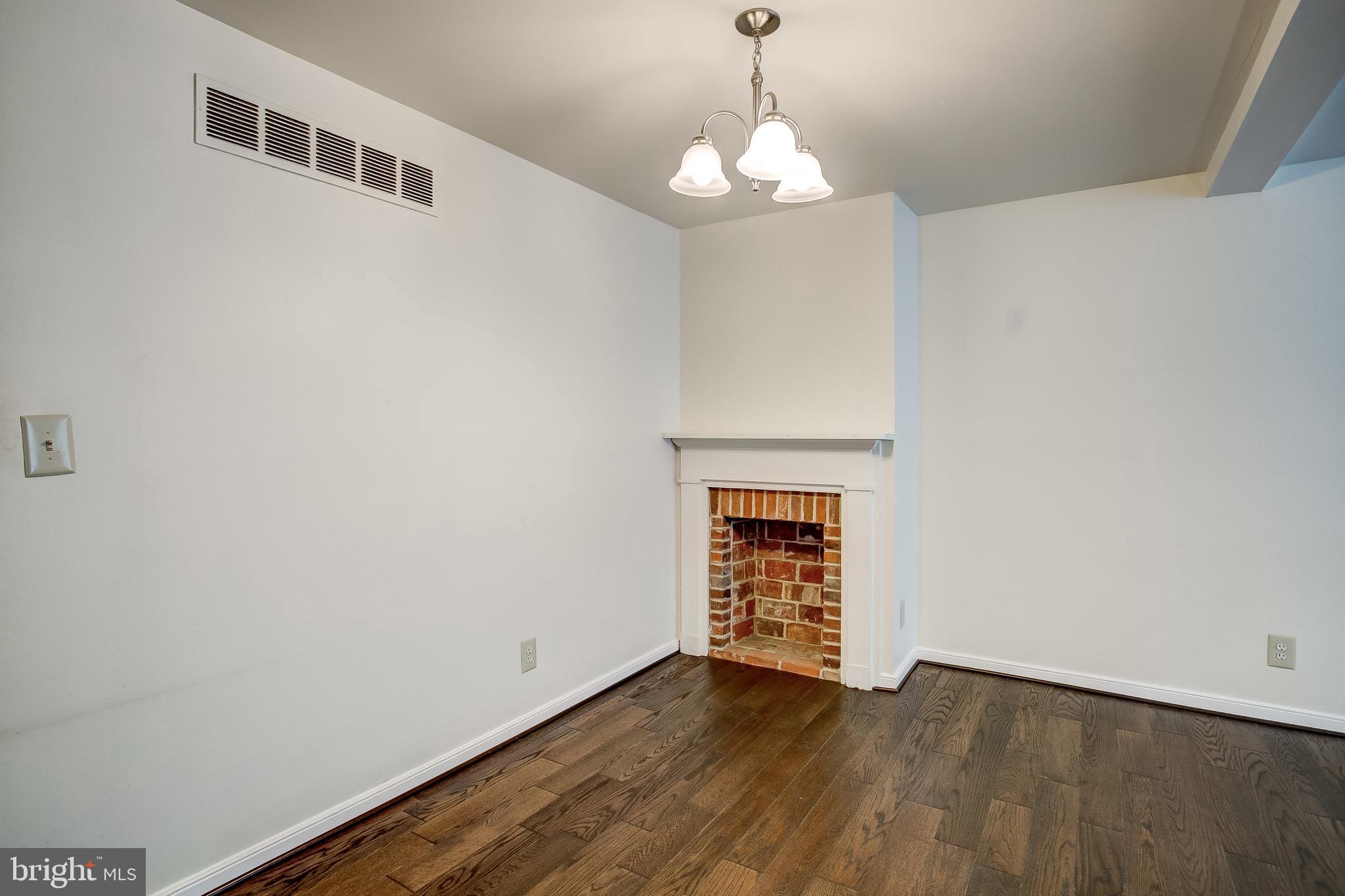 RIDGELY'S DELIGHT - Residential