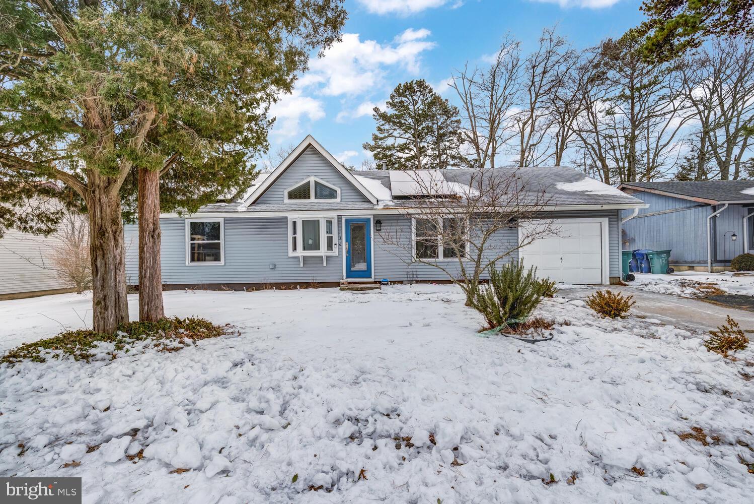 136 COUNTRY CLUB BOULEVARD