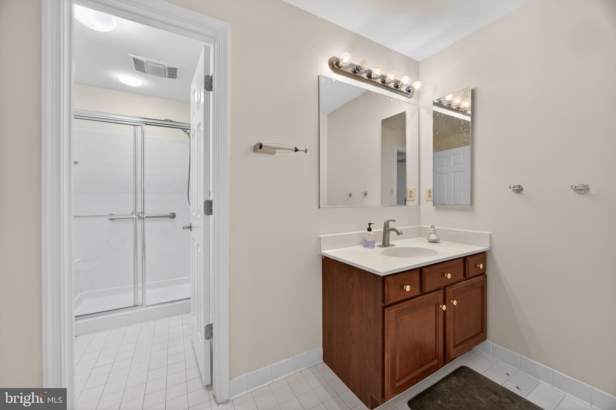 SHIPLEYS RETREAT - Residential