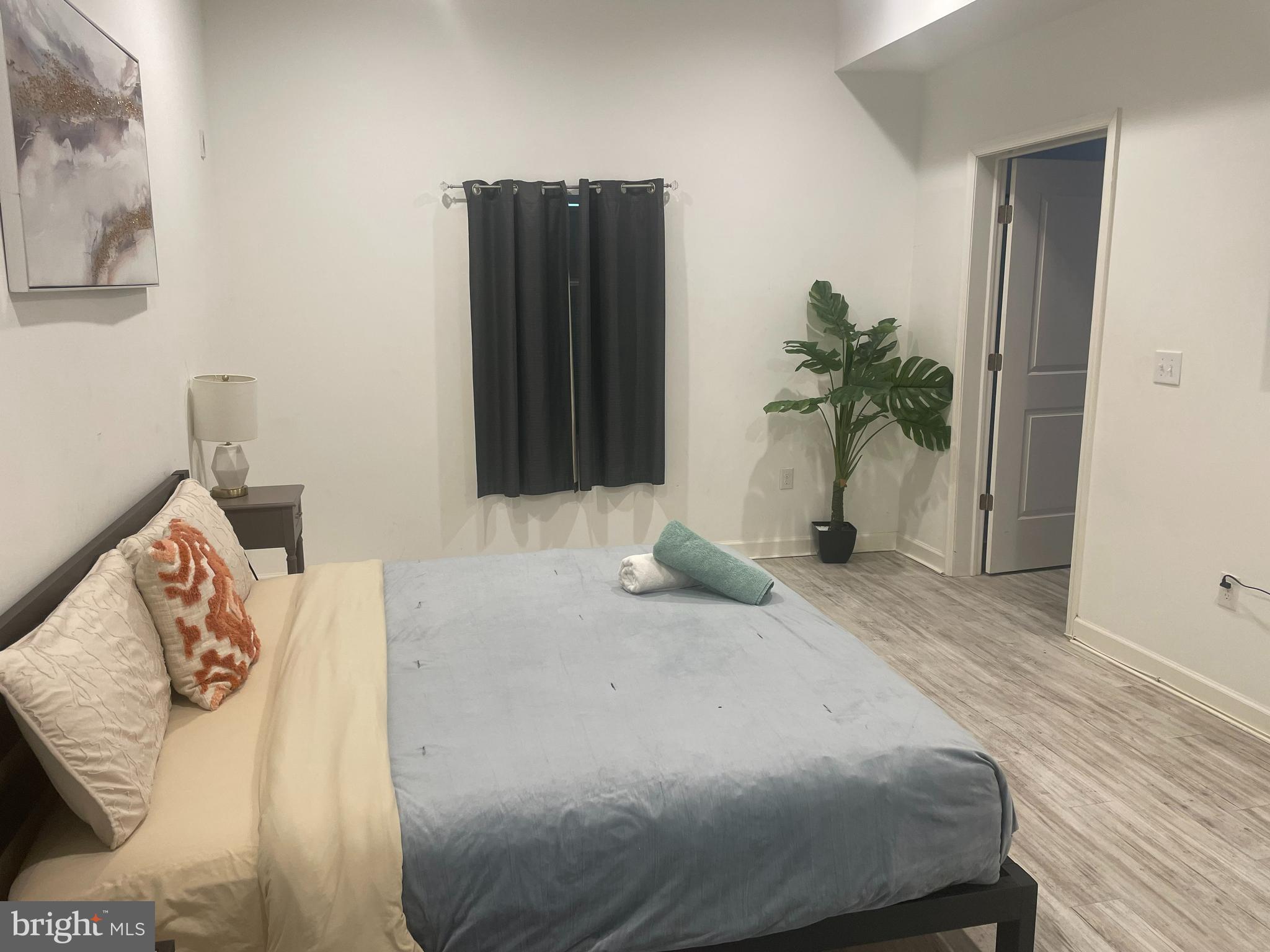 NORTHERN LIBERTIES - Commercial Sale