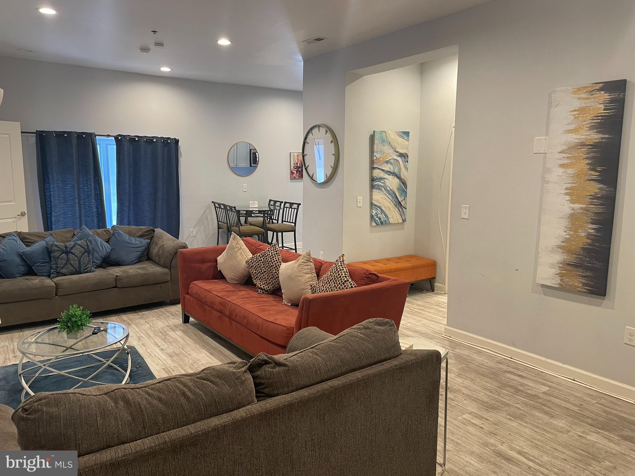 NORTHERN LIBERTIES - Commercial Sale