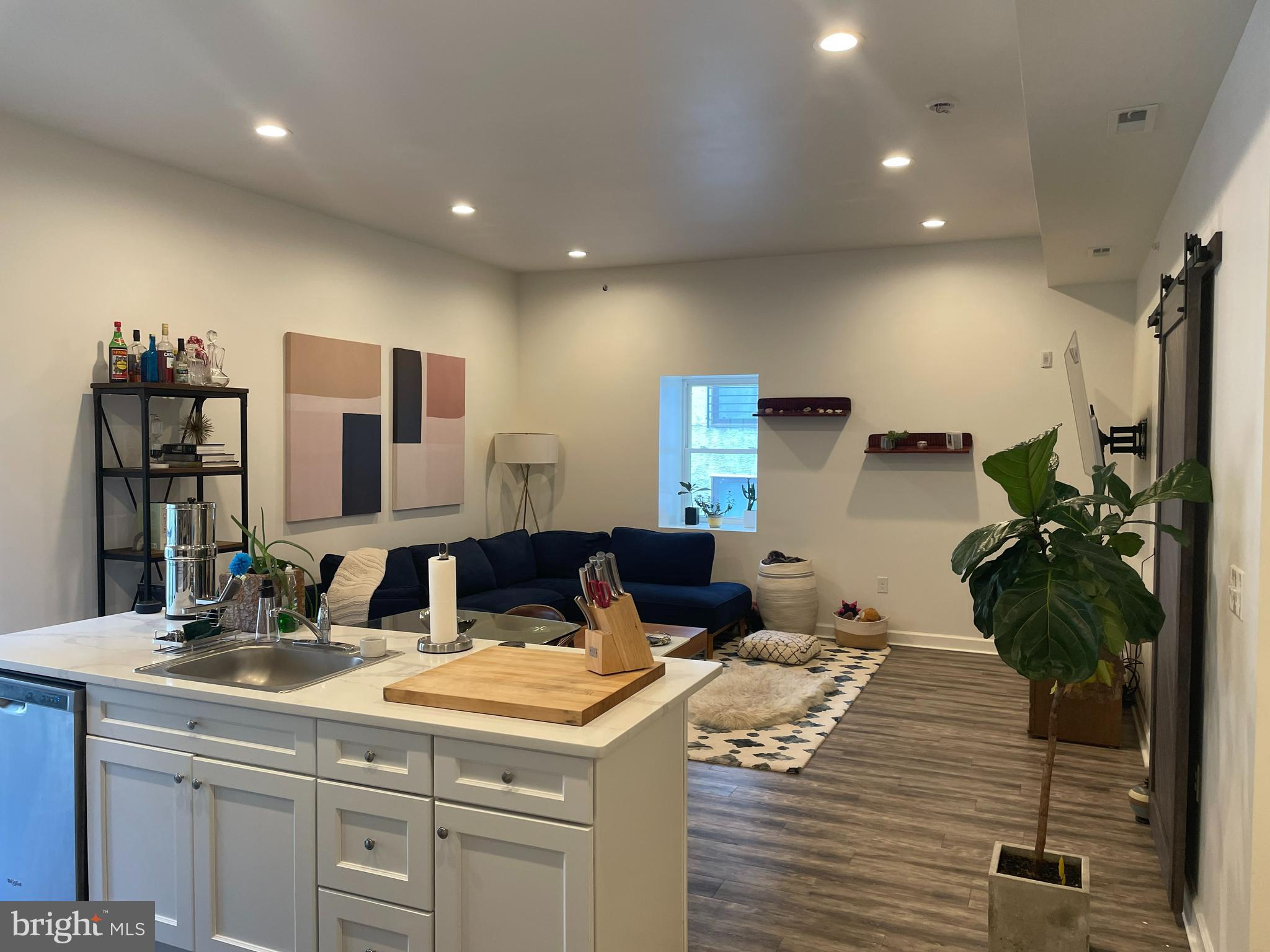 NORTHERN LIBERTIES - Commercial Sale