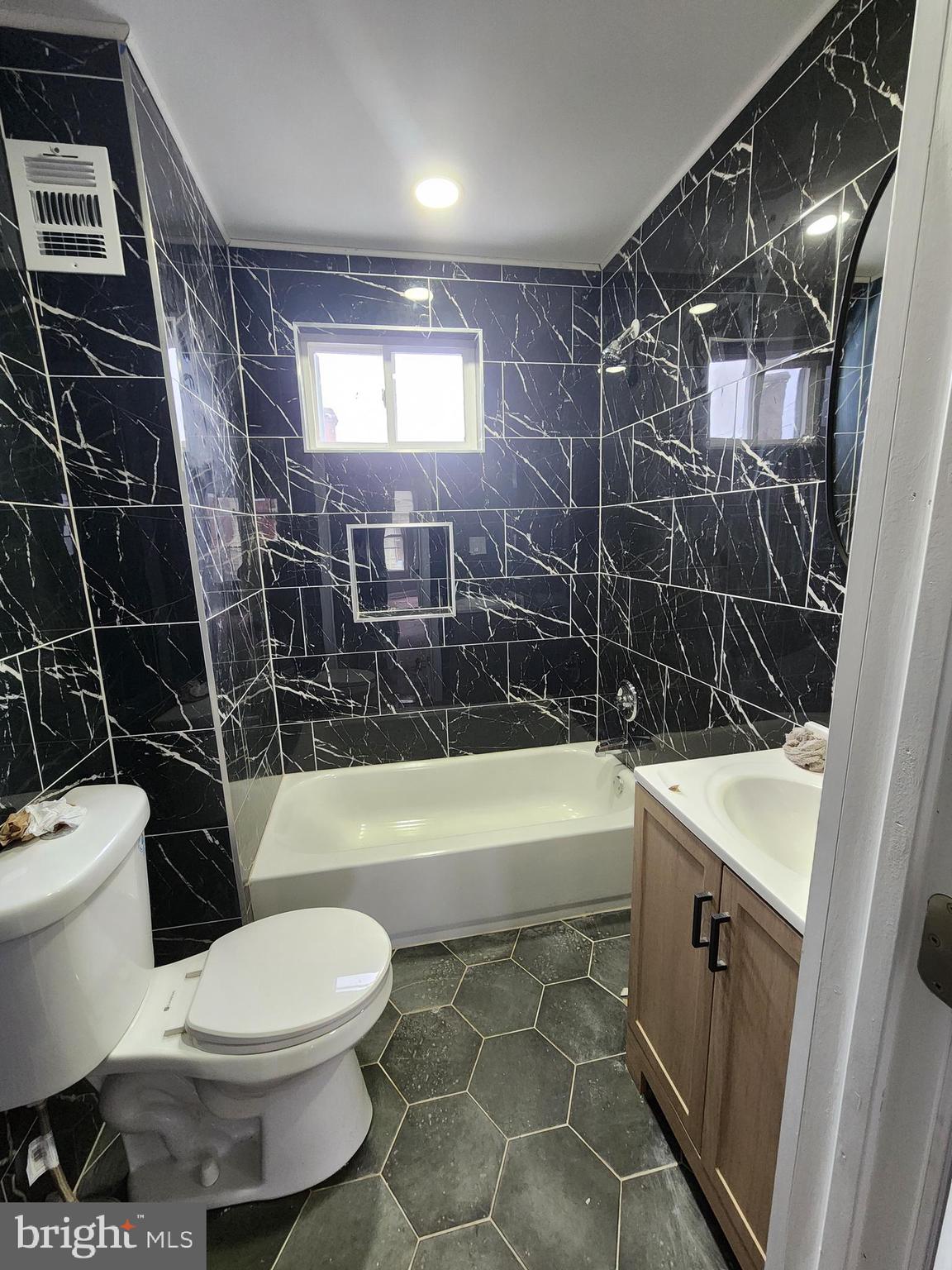 COBBS CREEK - Residential