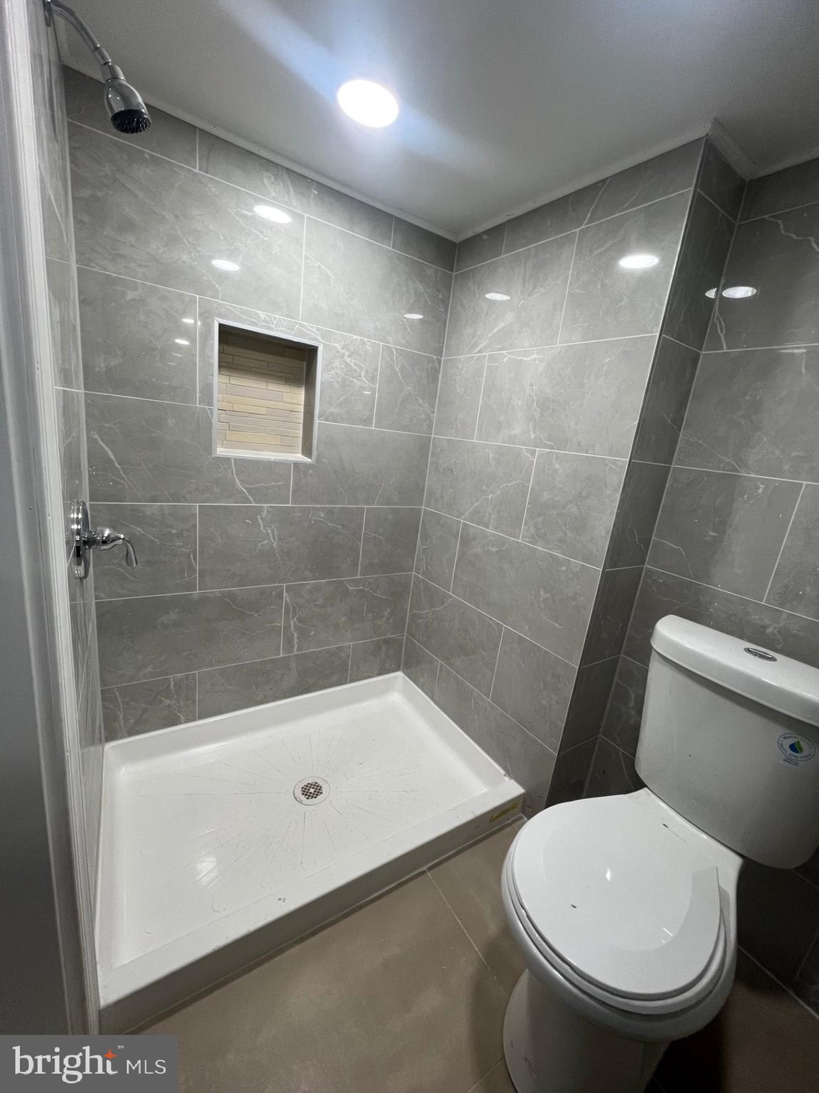 COBBS CREEK - Residential