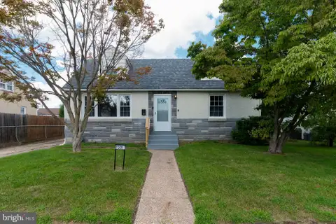 MLS: NJCD2124538