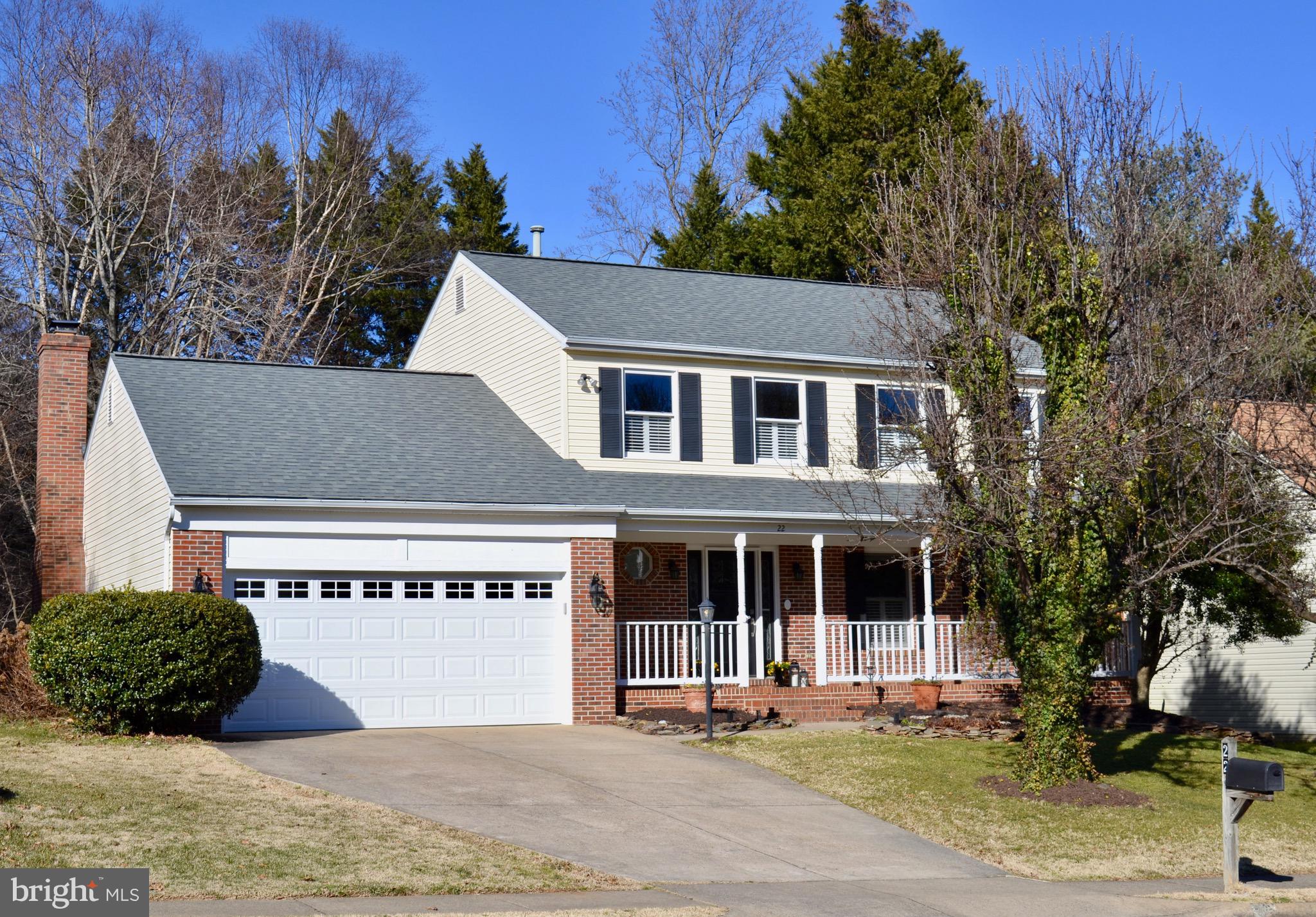 HAMPTON OAKS - Residential