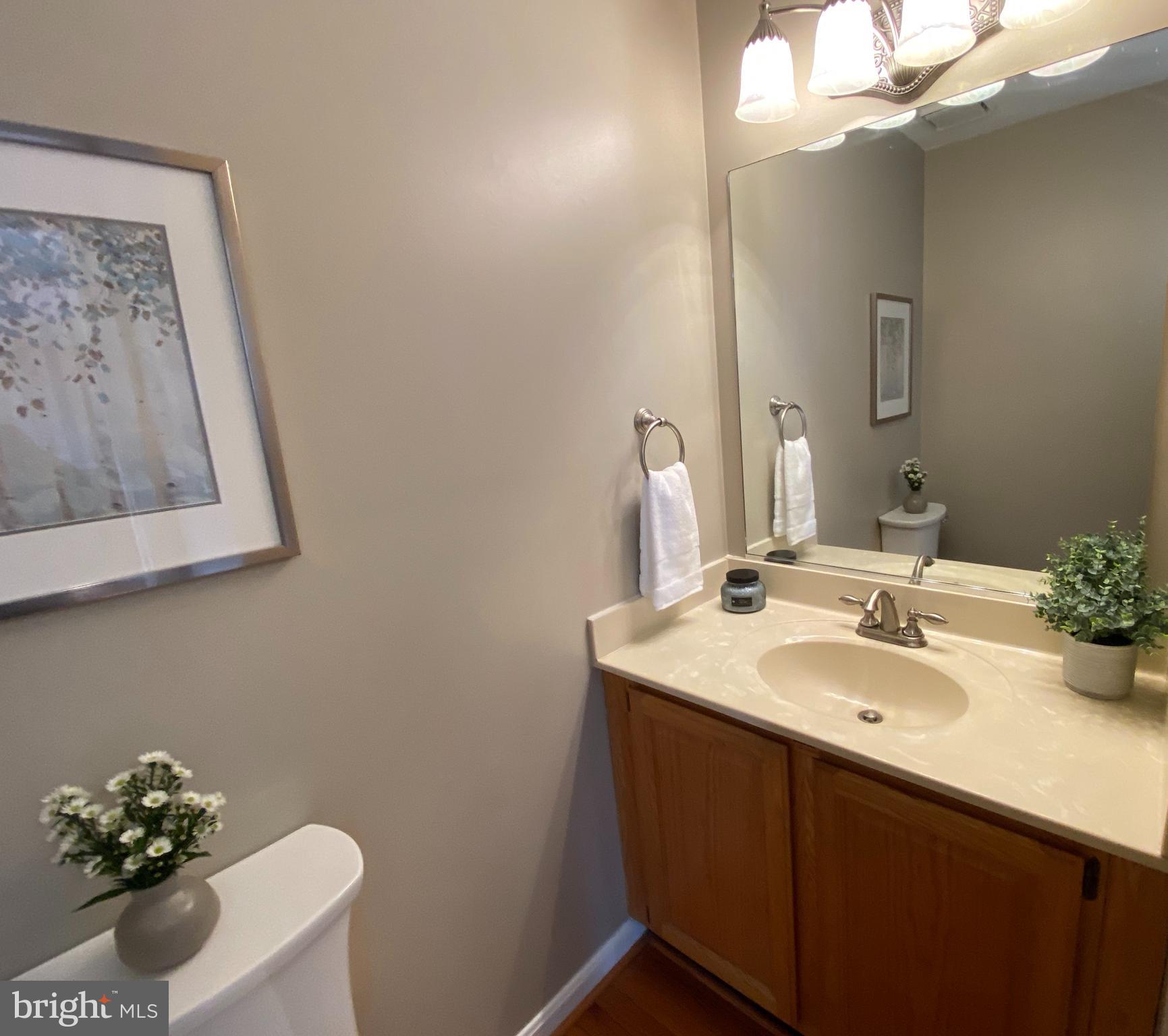 HAMPTON OAKS - Residential