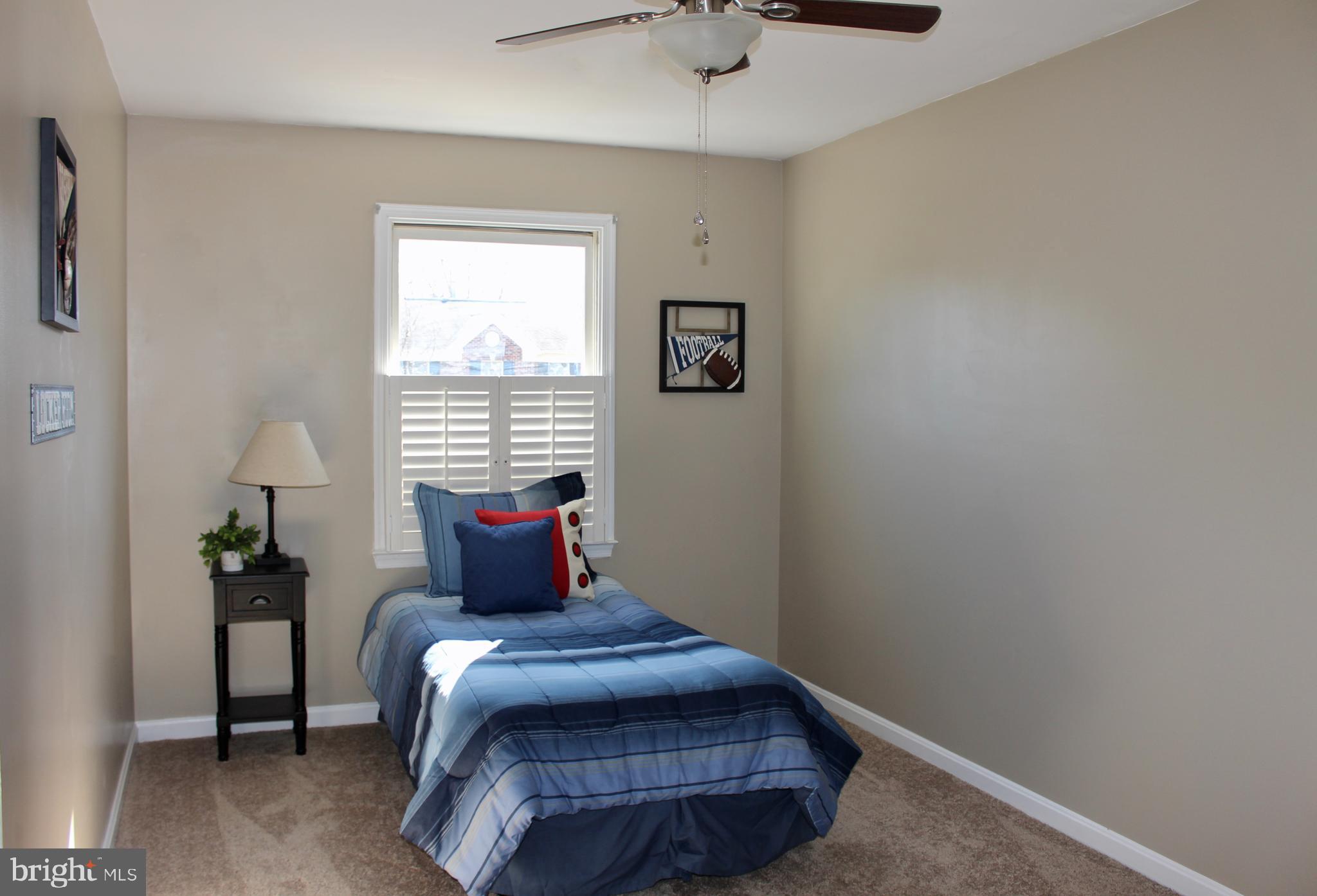 HAMPTON OAKS - Residential