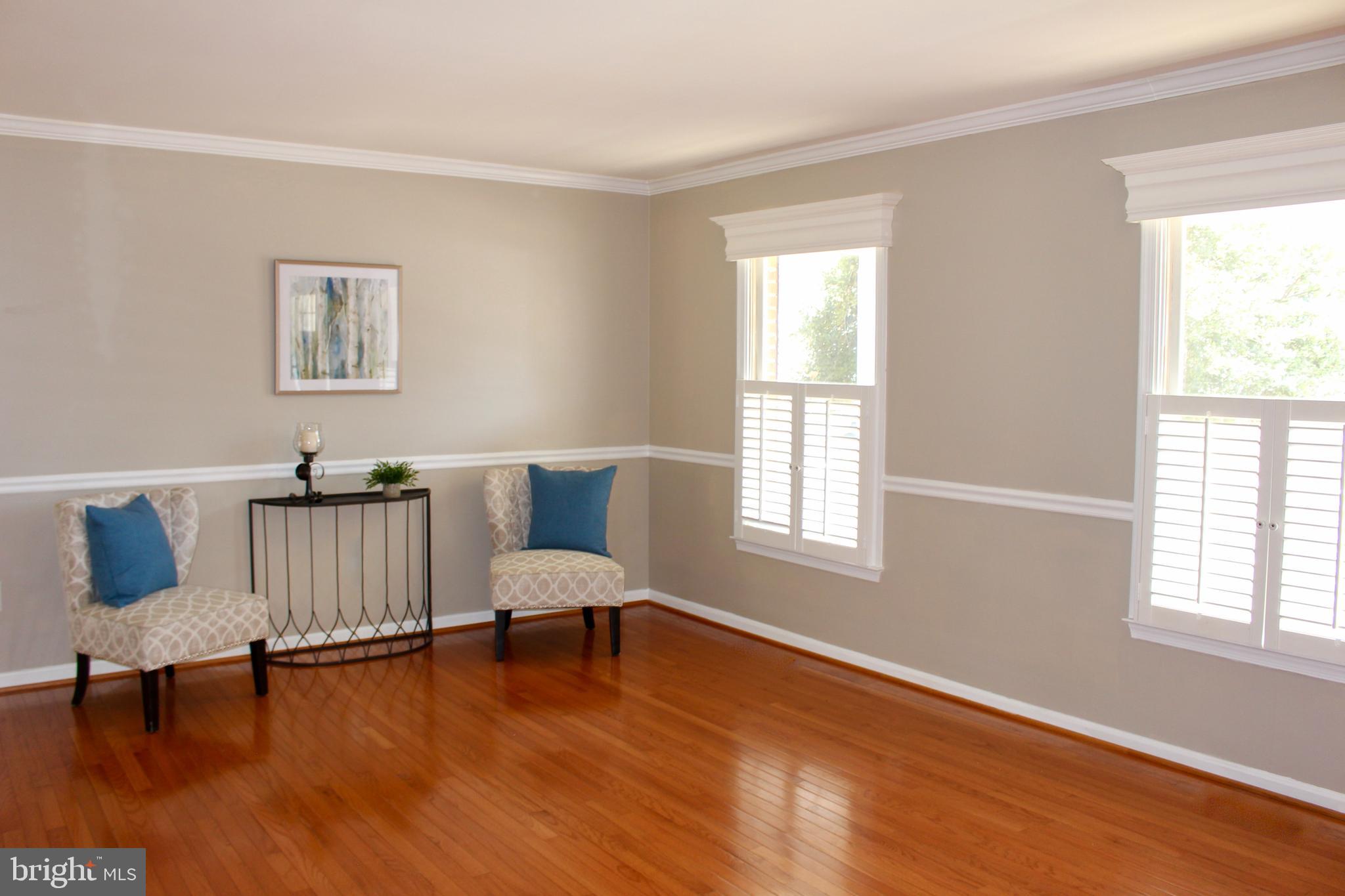 HAMPTON OAKS - Residential