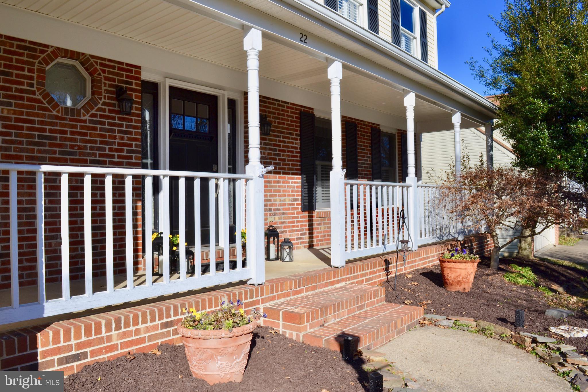 HAMPTON OAKS - Residential