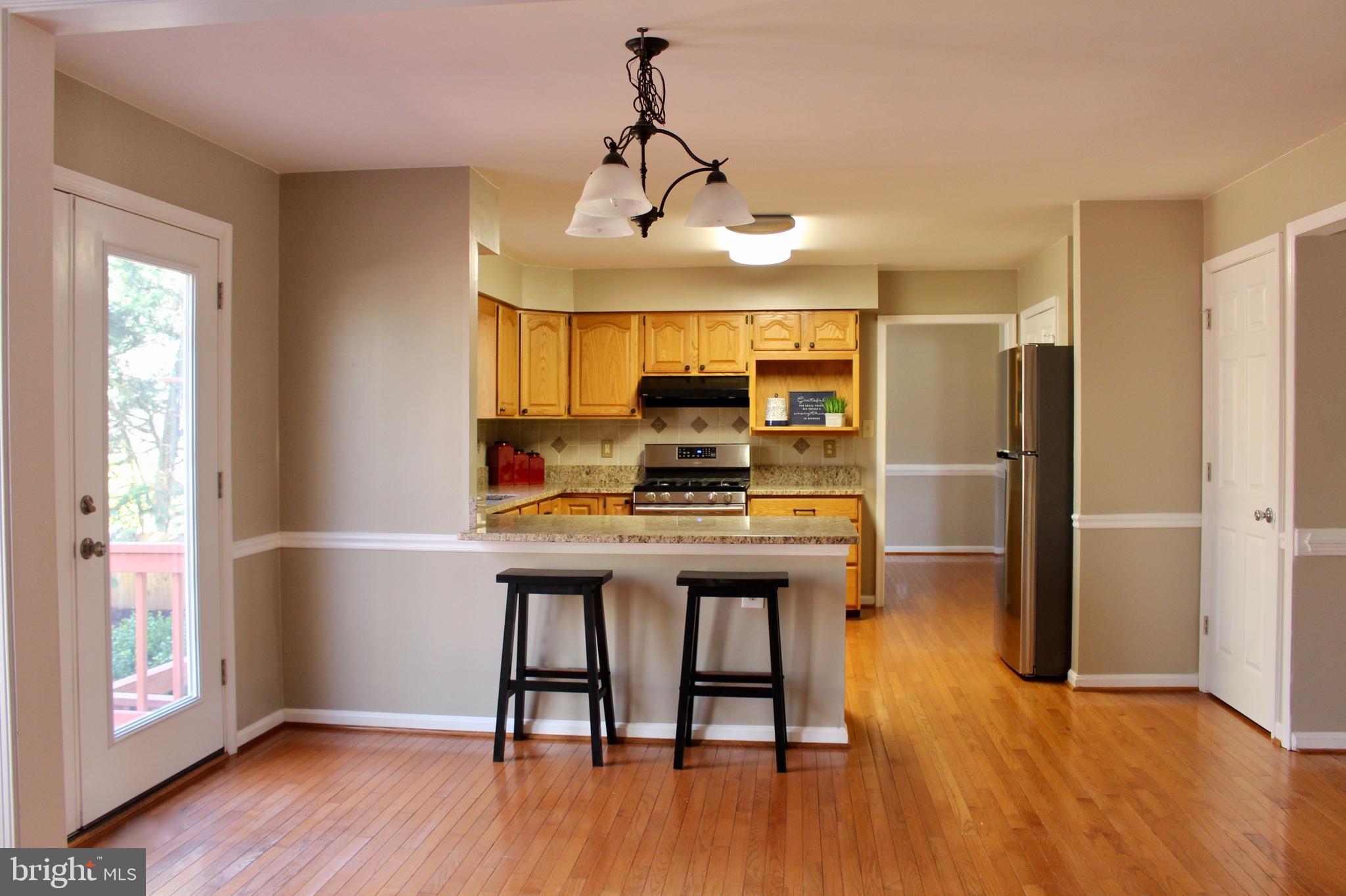 HAMPTON OAKS - Residential