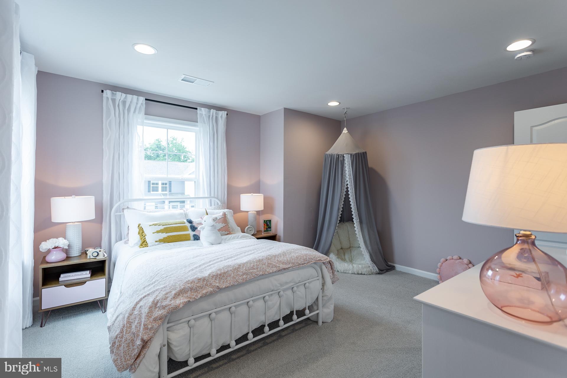 SOUTH BROOK - Residential