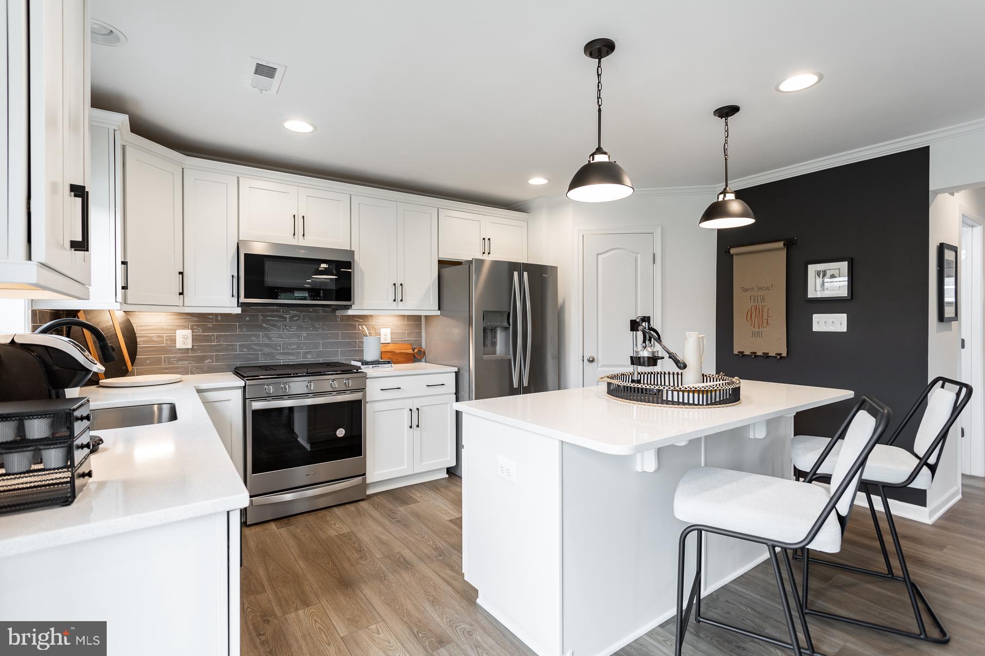 SOUTH BROOK - Residential