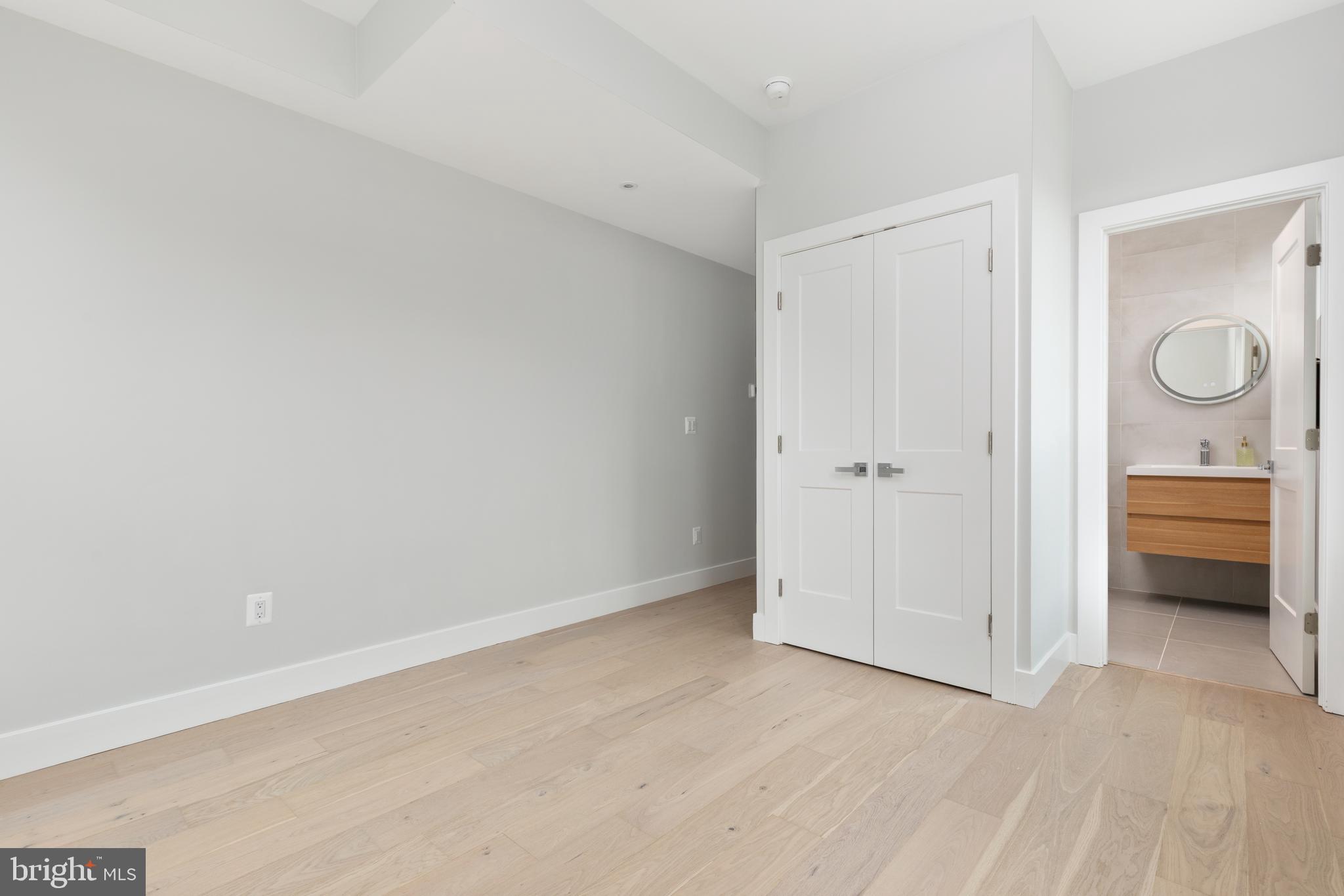 ORCHARD CREST - Residential