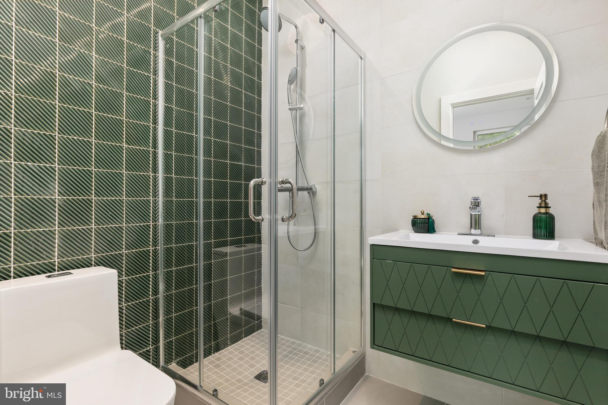 ORCHARD CREST - Residential