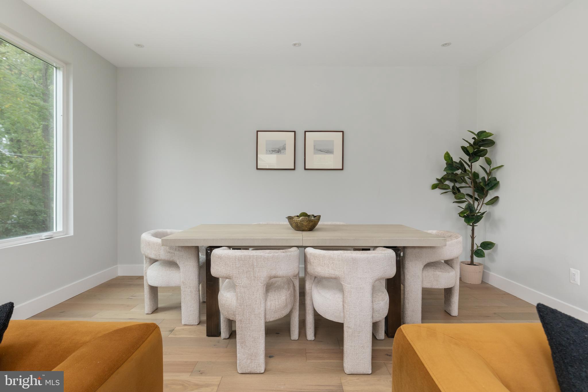 ORCHARD CREST - Residential