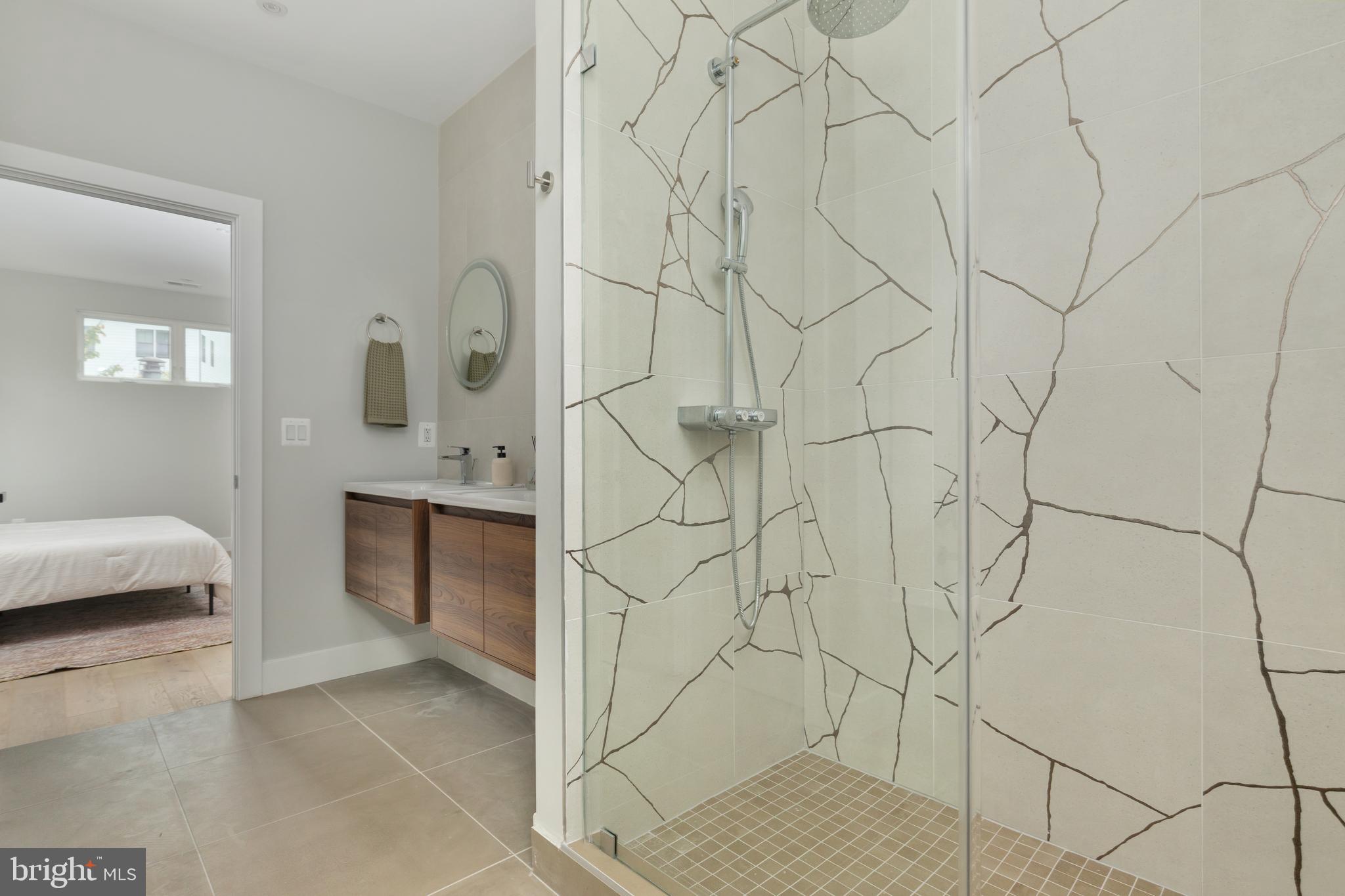 ORCHARD CREST - Residential