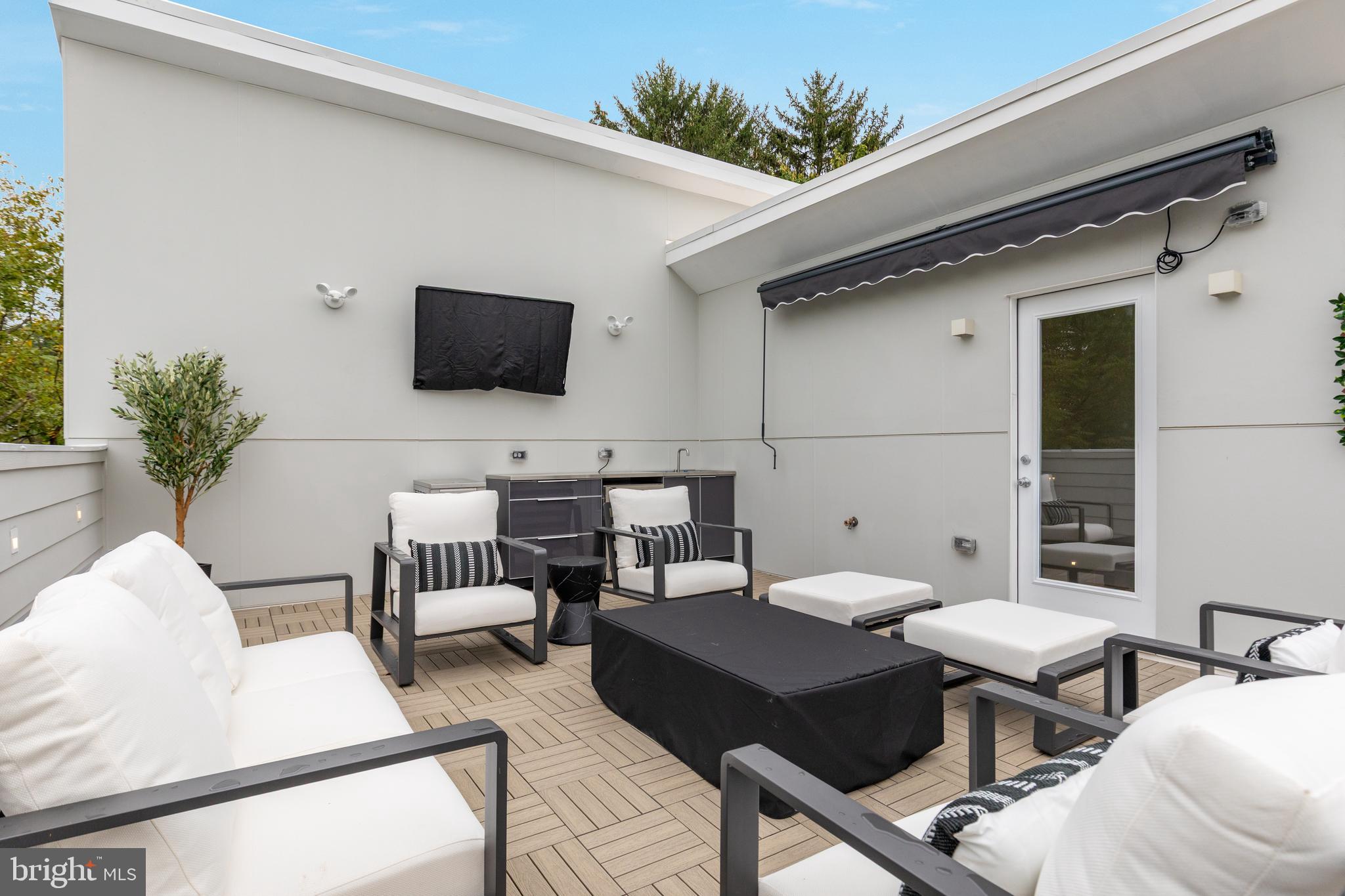 ORCHARD CREST - Residential