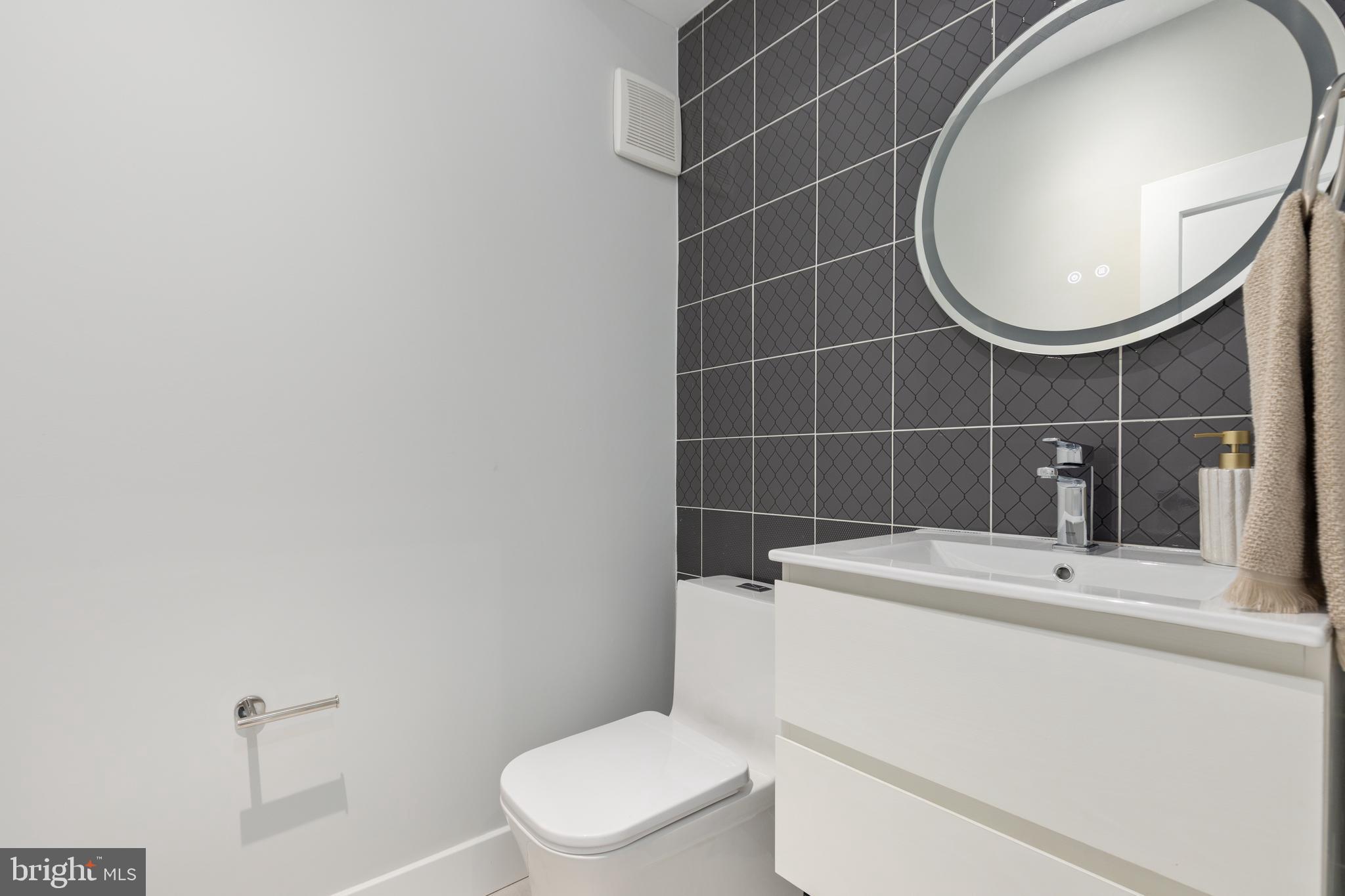 ORCHARD CREST - Residential