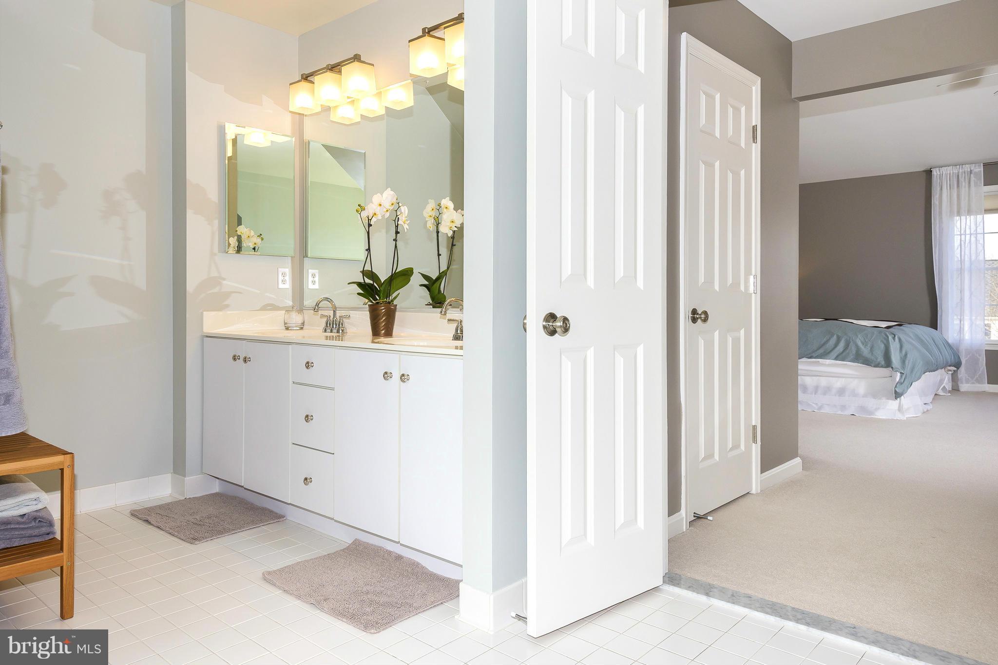 VILLAGE OF RIVER HILL - Residential