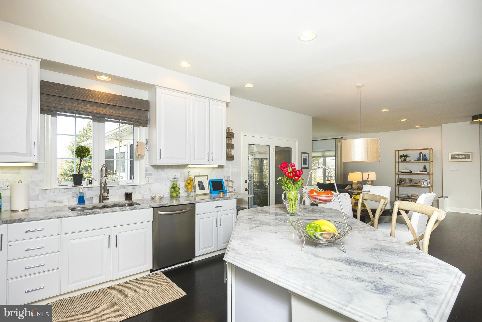 VILLAGE OF RIVER HILL - Residential