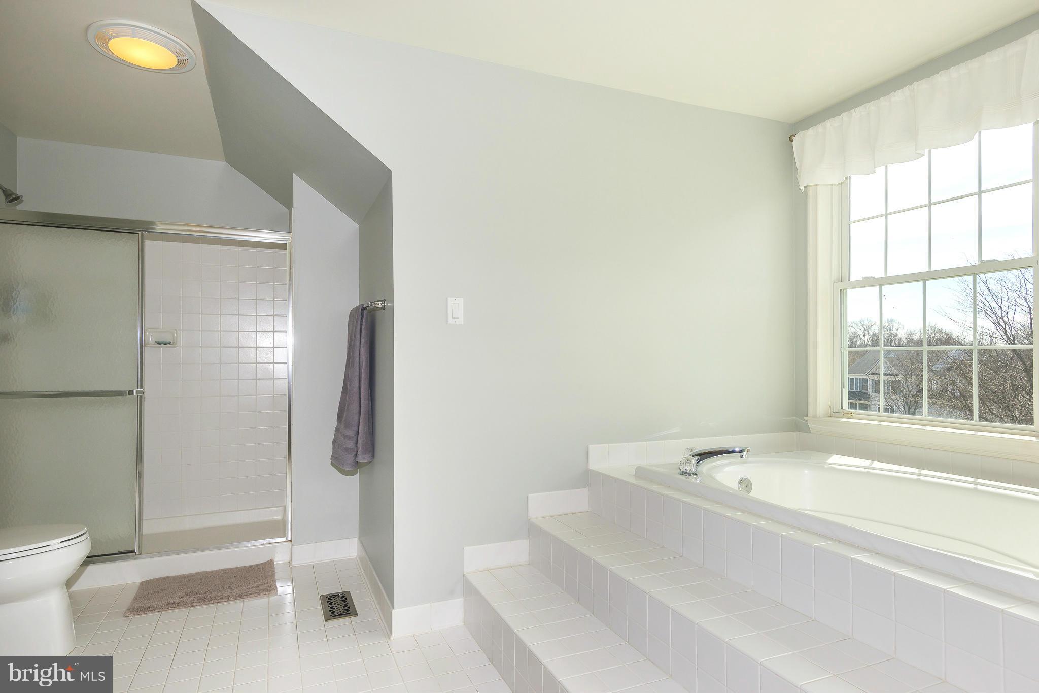 VILLAGE OF RIVER HILL - Residential