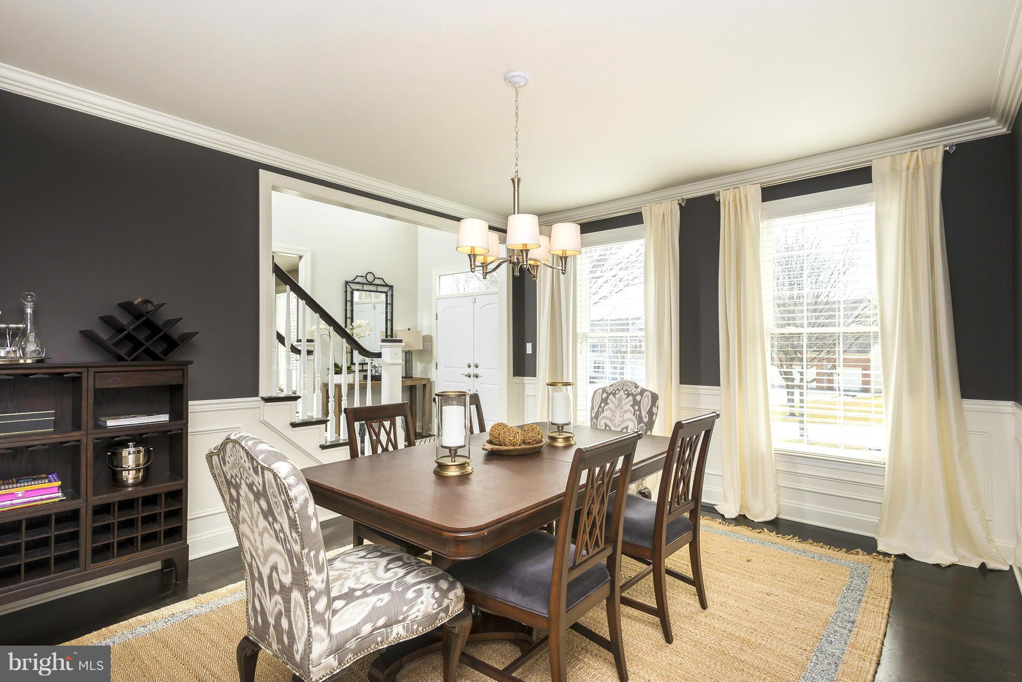 VILLAGE OF RIVER HILL - Residential