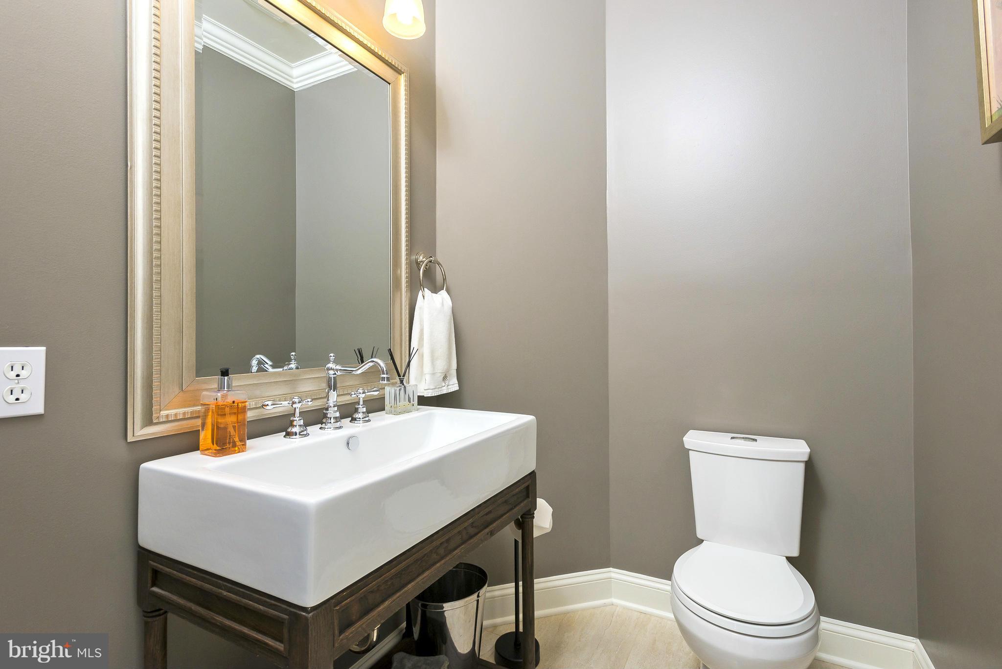 VILLAGE OF RIVER HILL - Residential