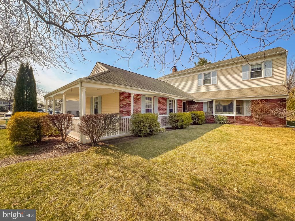 MAPLE POINT - Residential