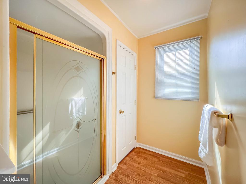 MAPLE POINT - Residential