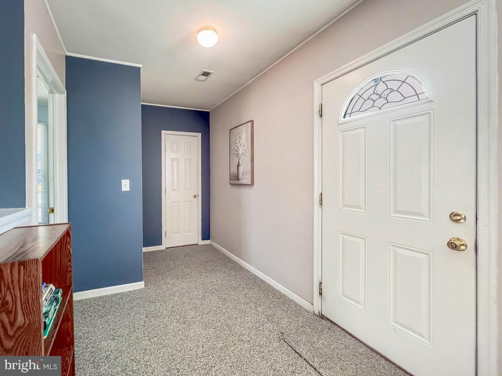 MAPLE POINT - Residential