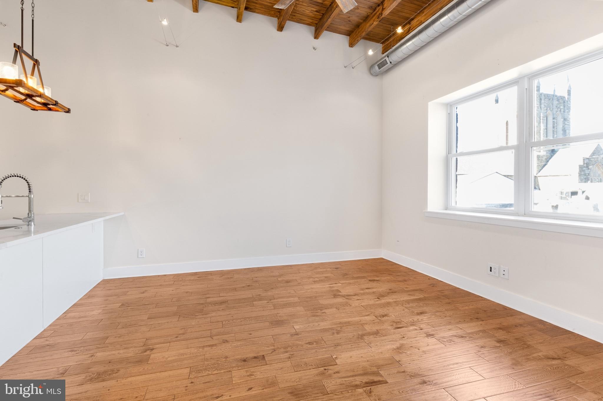 FISHTOWN - Residential Lease