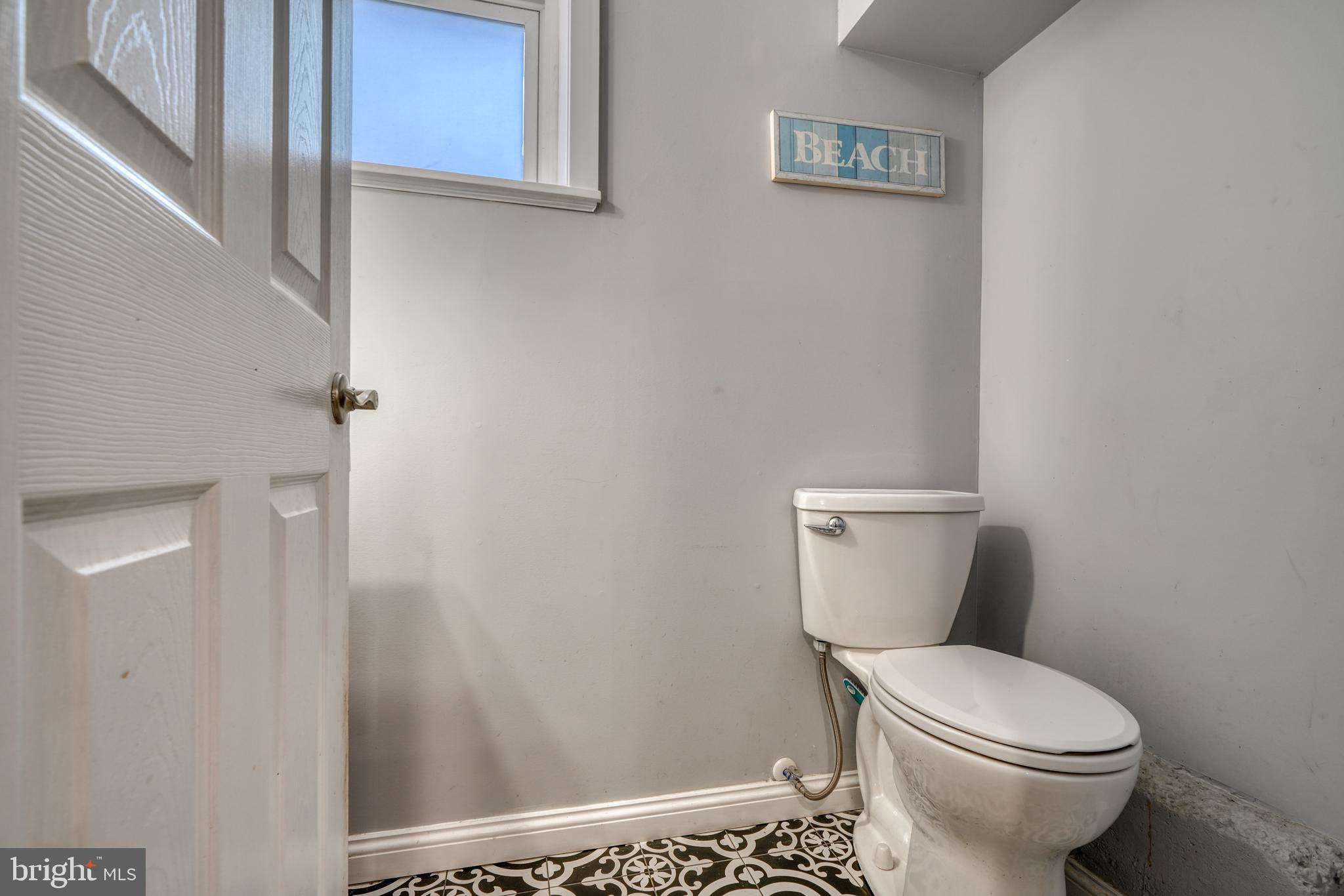 LAURAVILLE HISTORIC DISTRICT - Residential