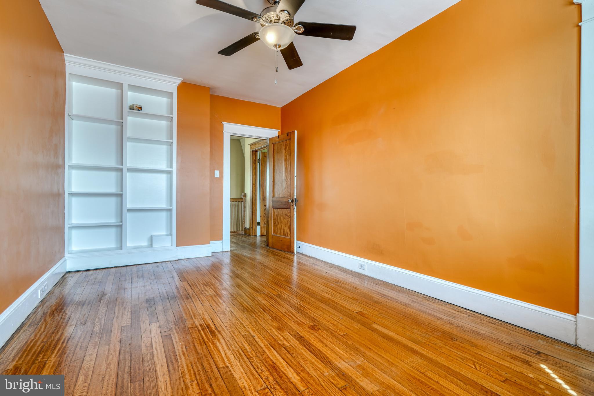 LAURAVILLE HISTORIC DISTRICT - Residential