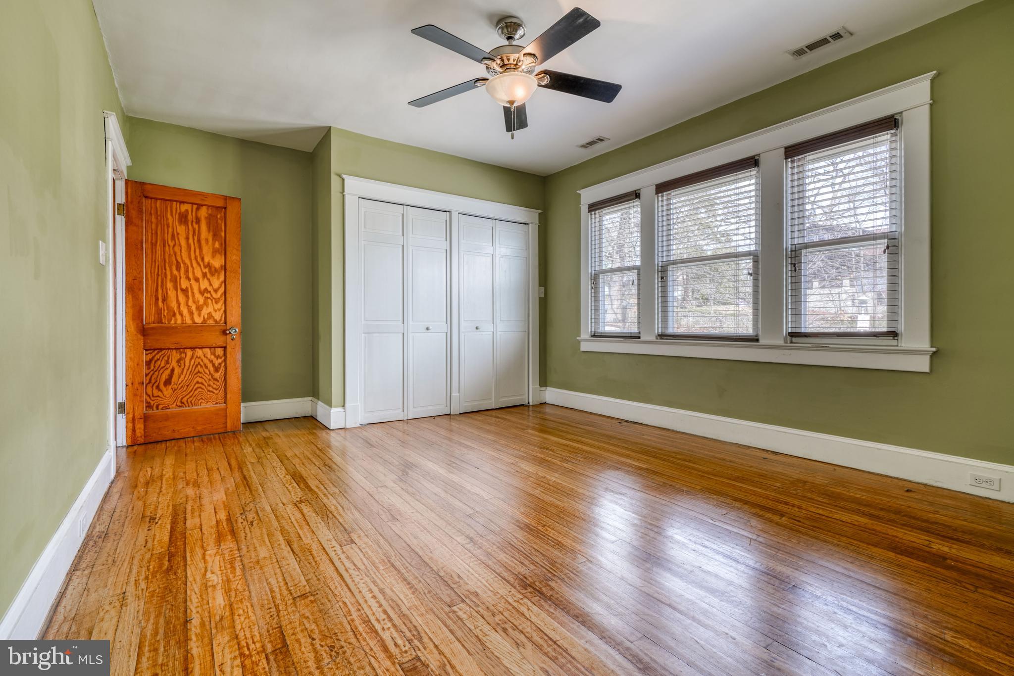 LAURAVILLE HISTORIC DISTRICT - Residential