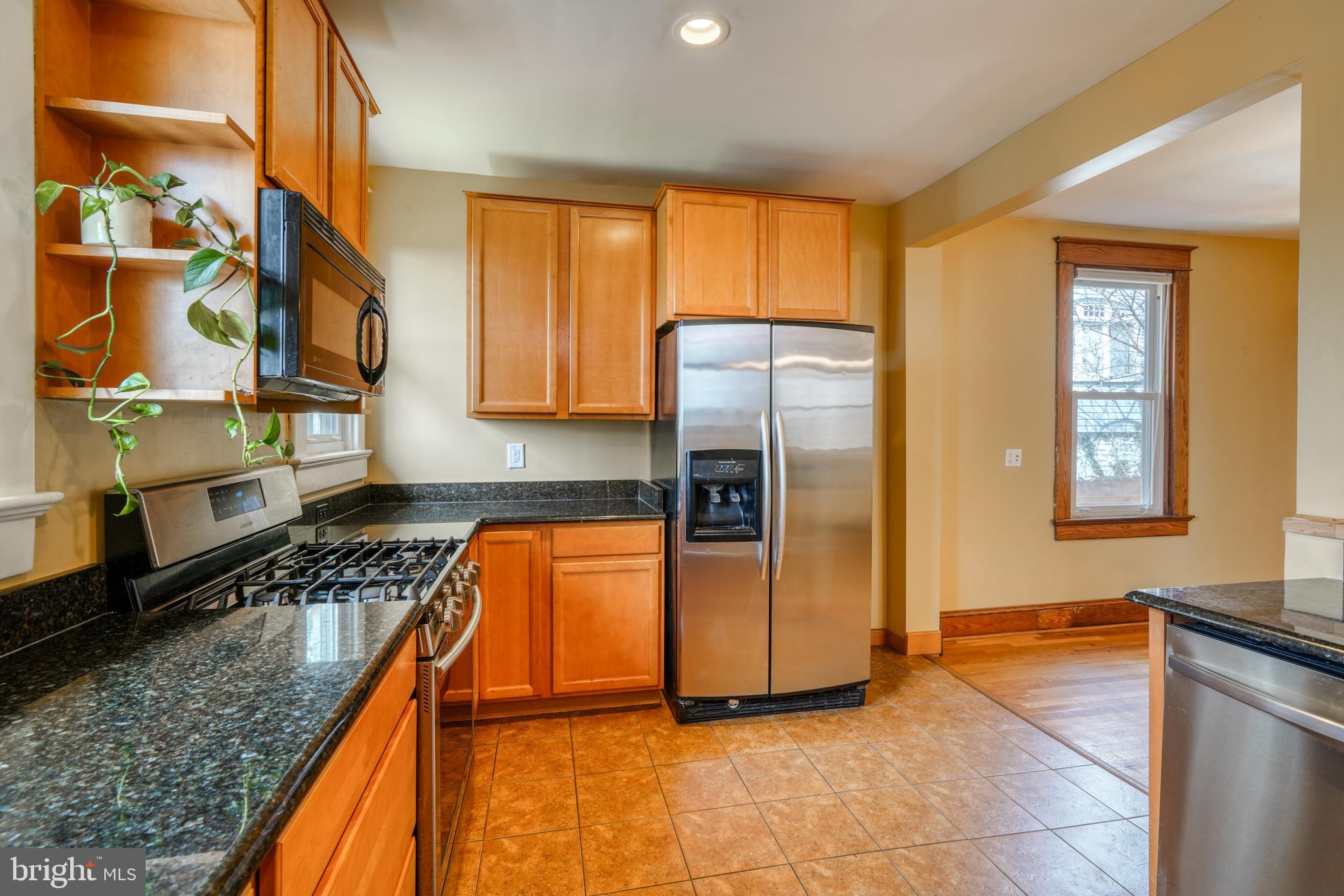 LAURAVILLE HISTORIC DISTRICT - Residential